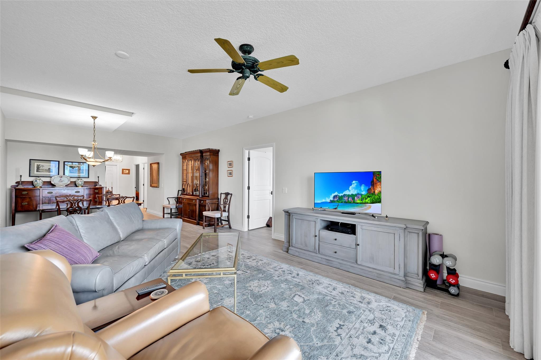 2880 NE 14th Street Causeway 1004