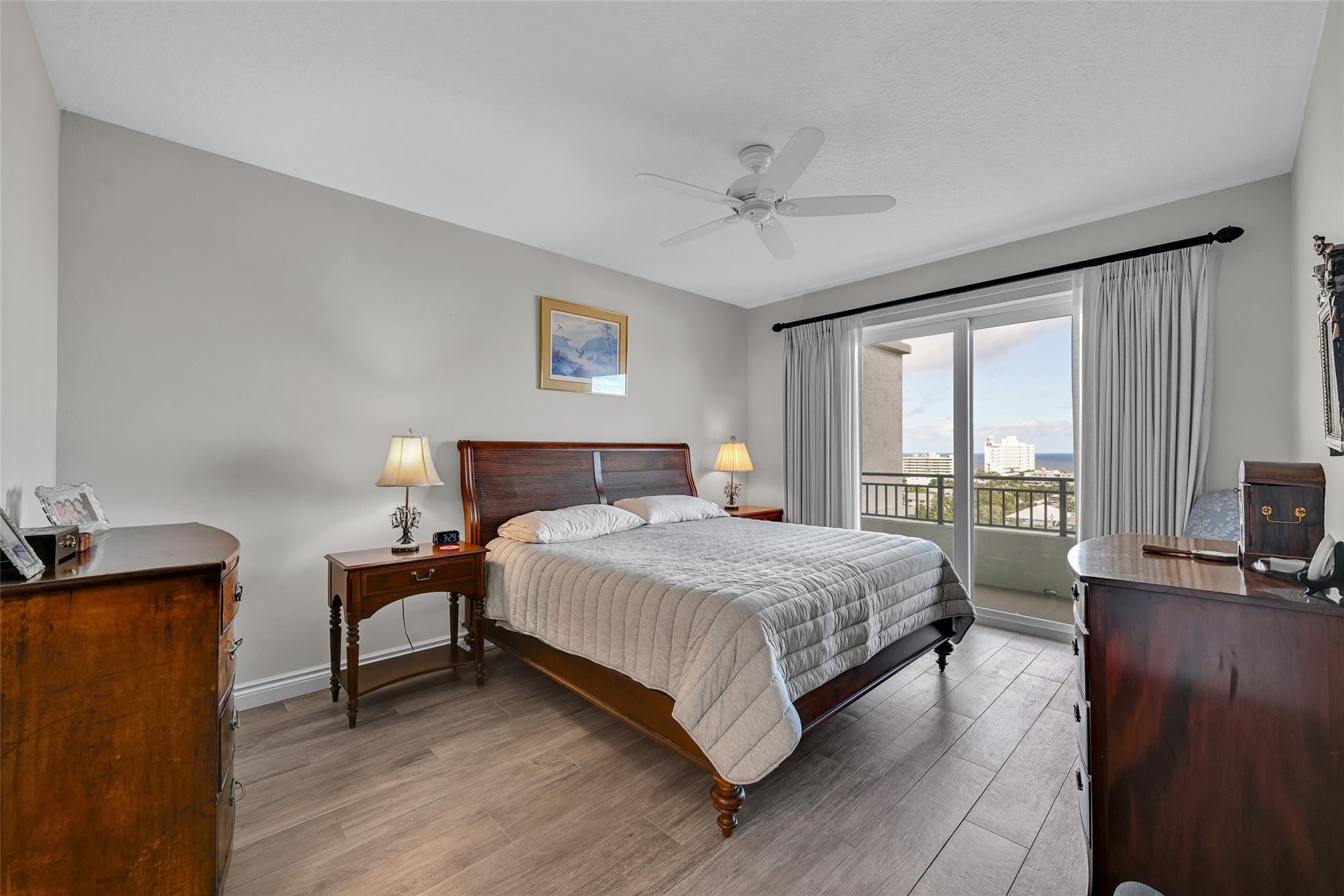 2880 NE 14th Street Causeway 1004