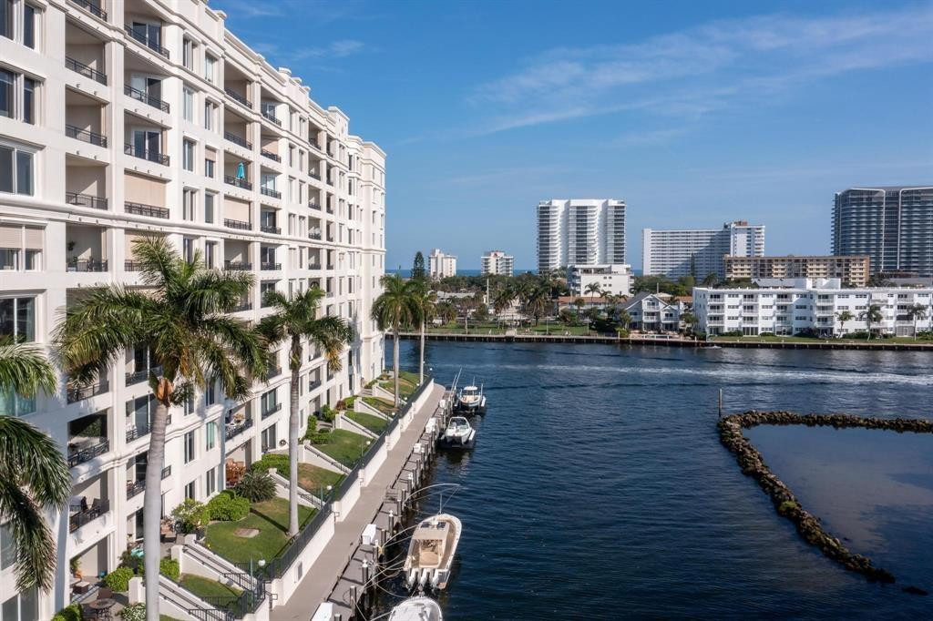 2880 NE 14th Street Causeway 1004