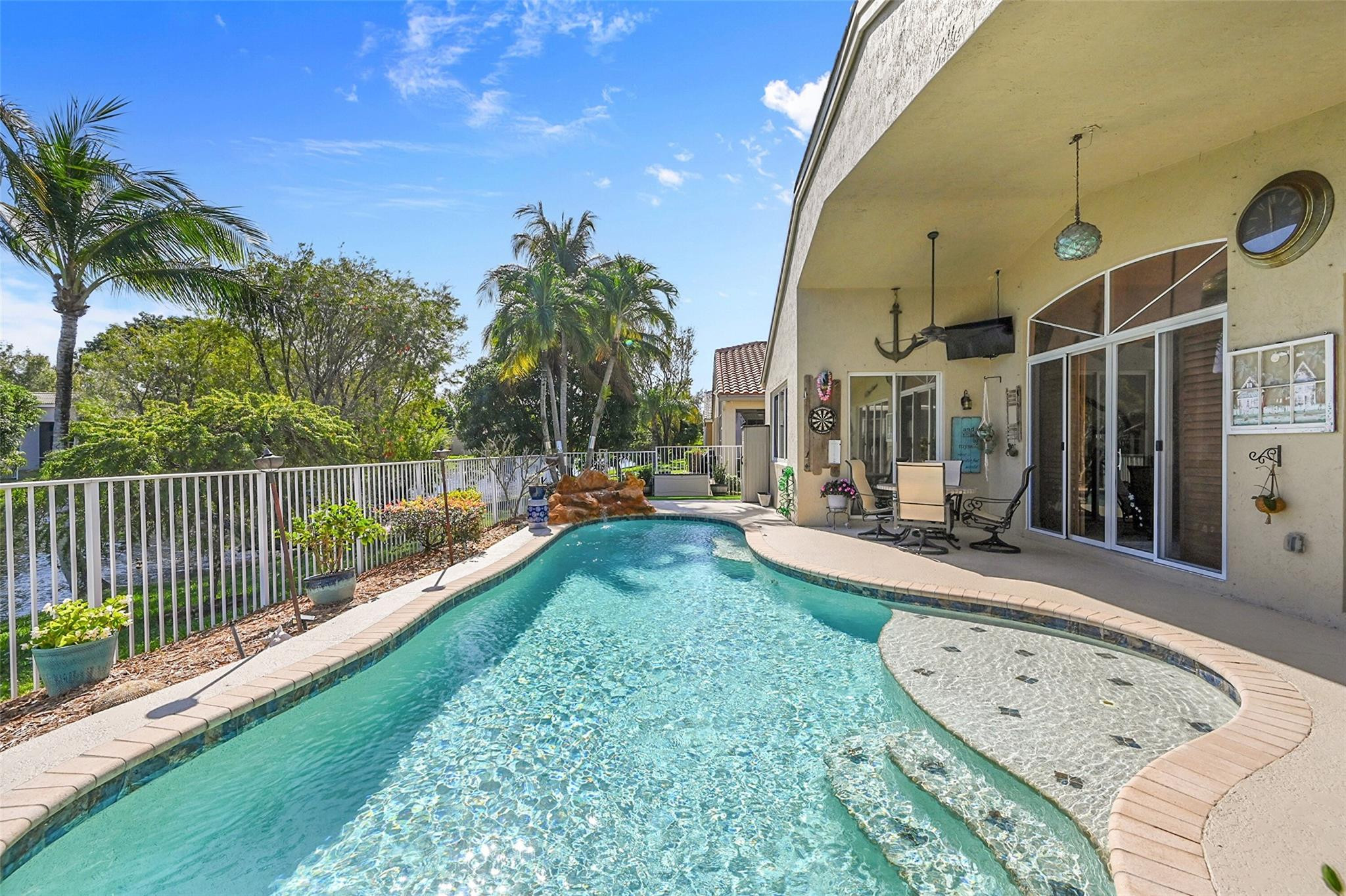 6030 Swans Way
