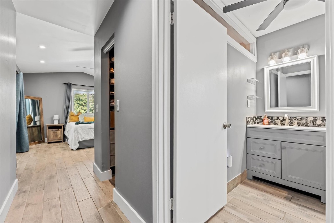 3 E Chesterfield Drive