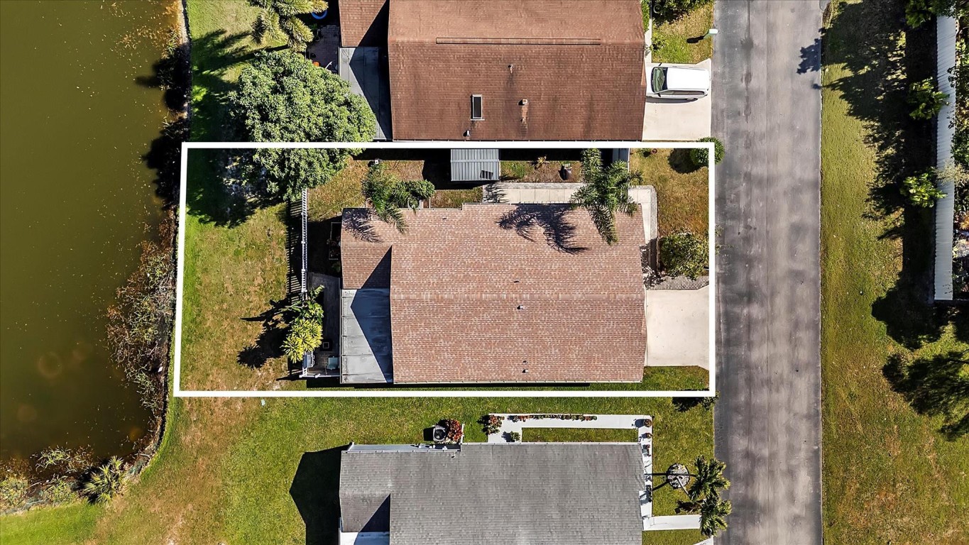 3 E Chesterfield Drive