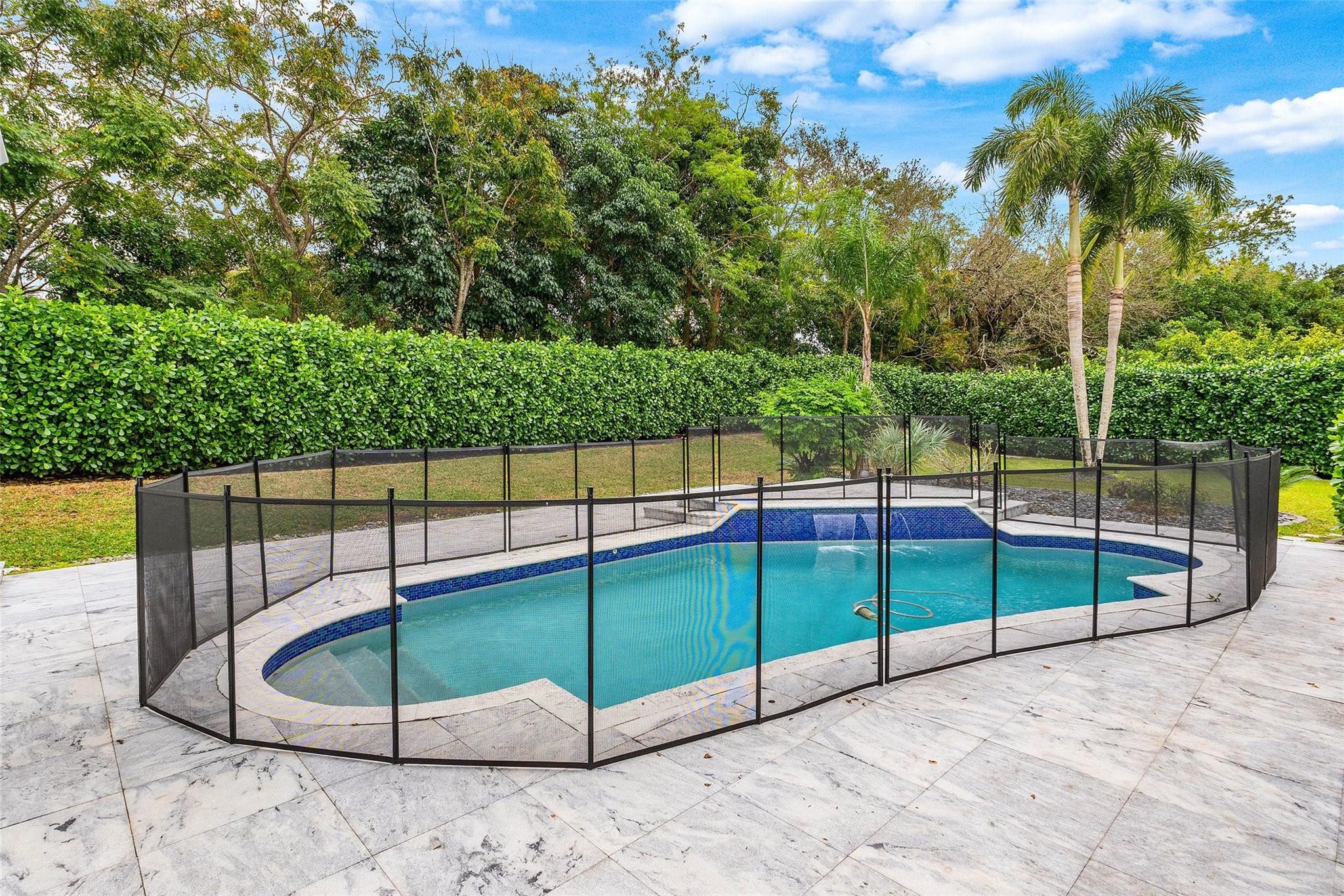6236 NW 82nd Avenue