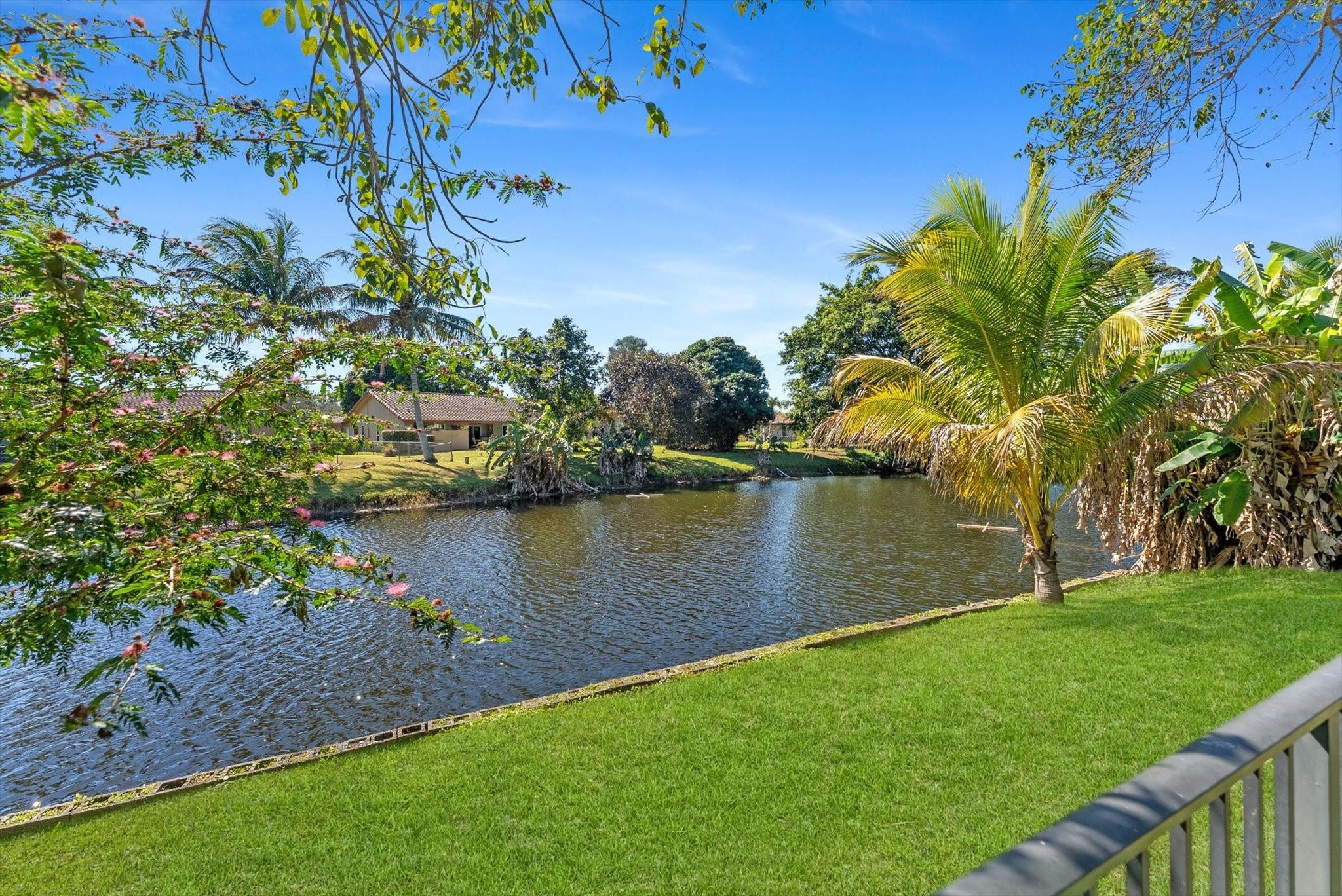 8264 Shadow Wood Boulevard