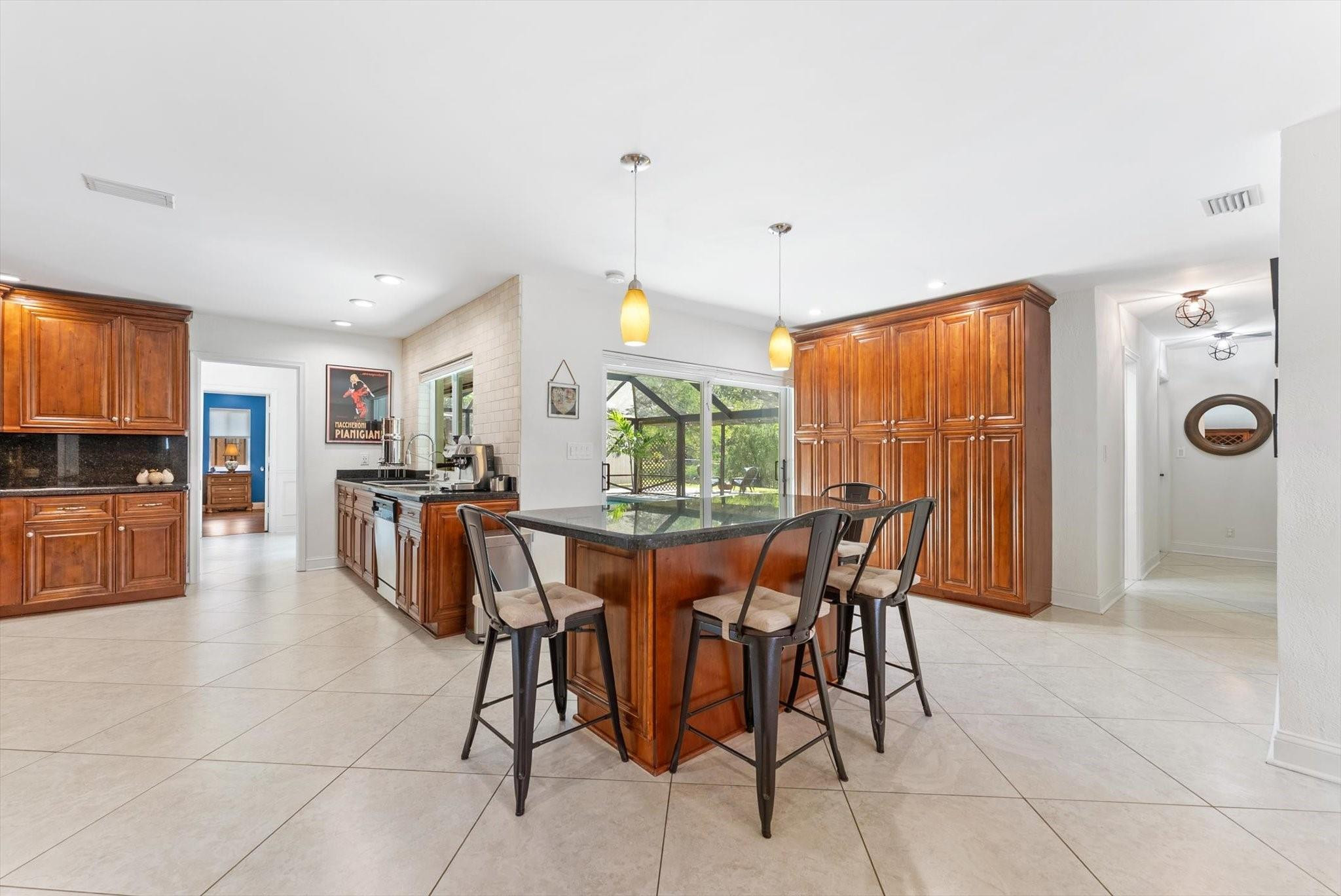 8264 Shadow Wood Boulevard