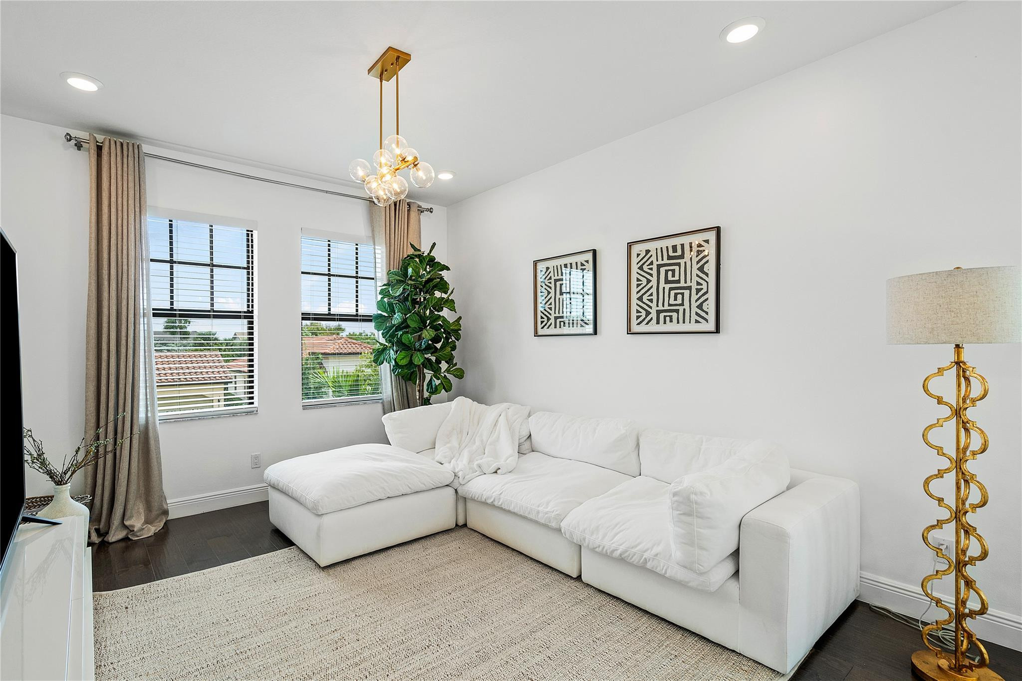 8605 E Baypoint Circle