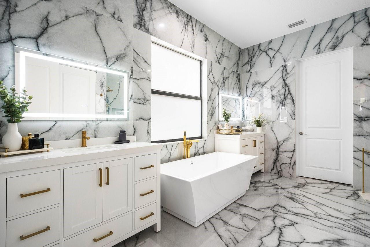 8605 E Baypoint Circle