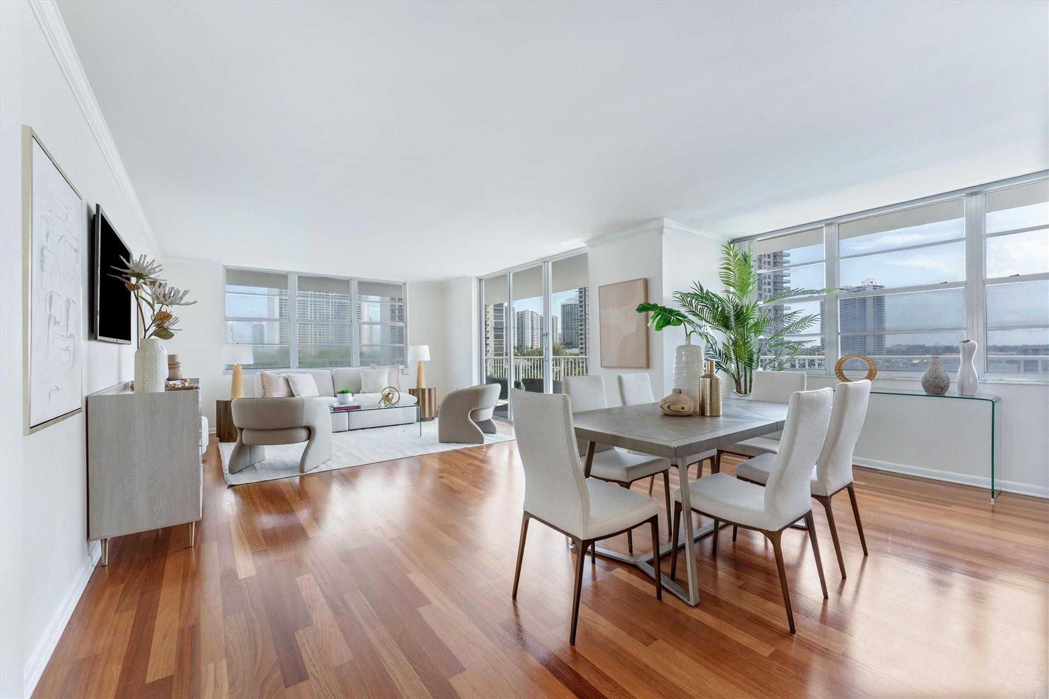 2851 NE 183rd Street 617