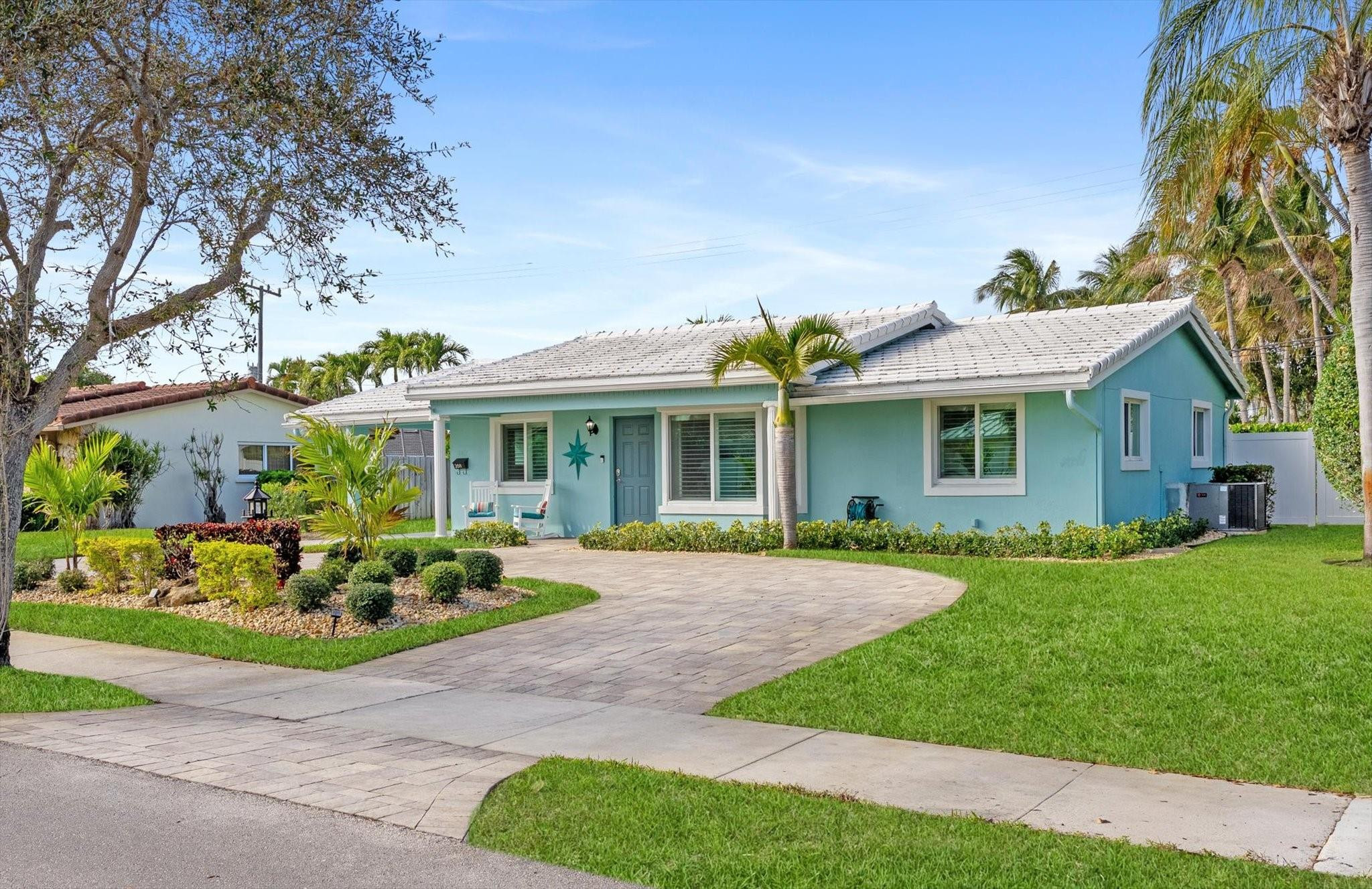 2811 NE 45th Street