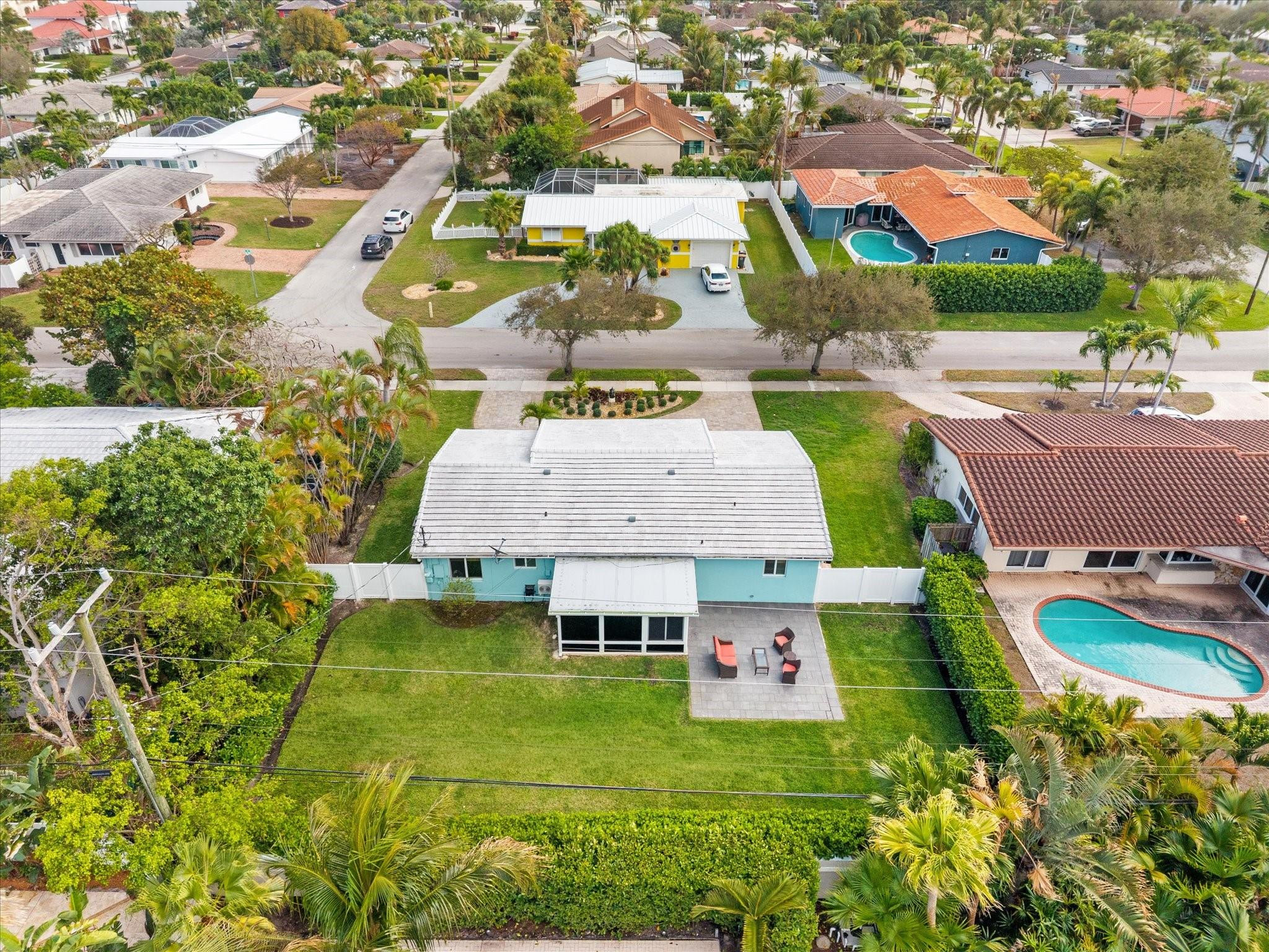 2811 NE 45th Street