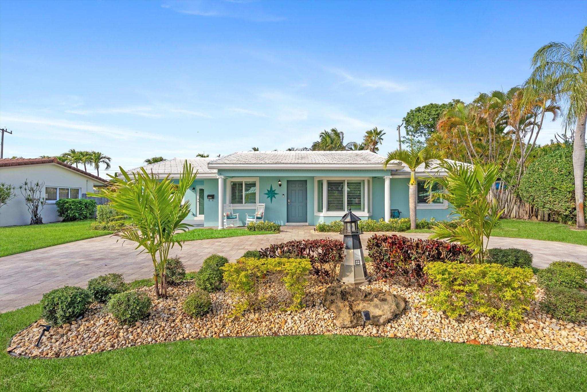 2811 NE 45th Street