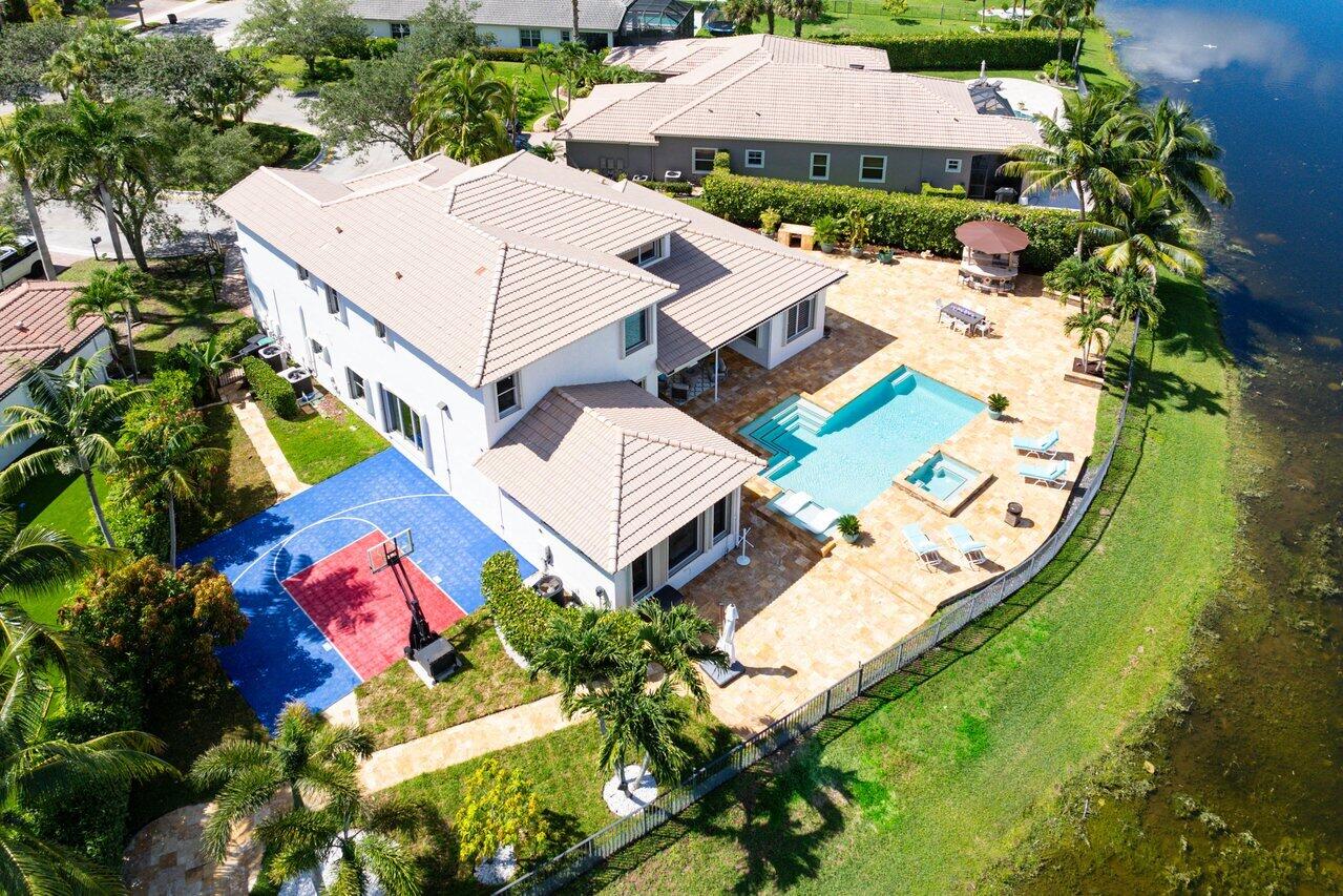 7671 NW 116th Lane