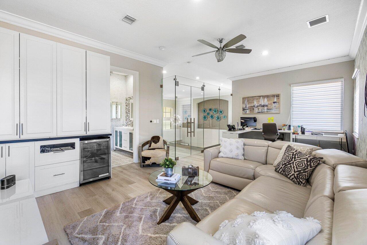 7671 NW 116th Lane