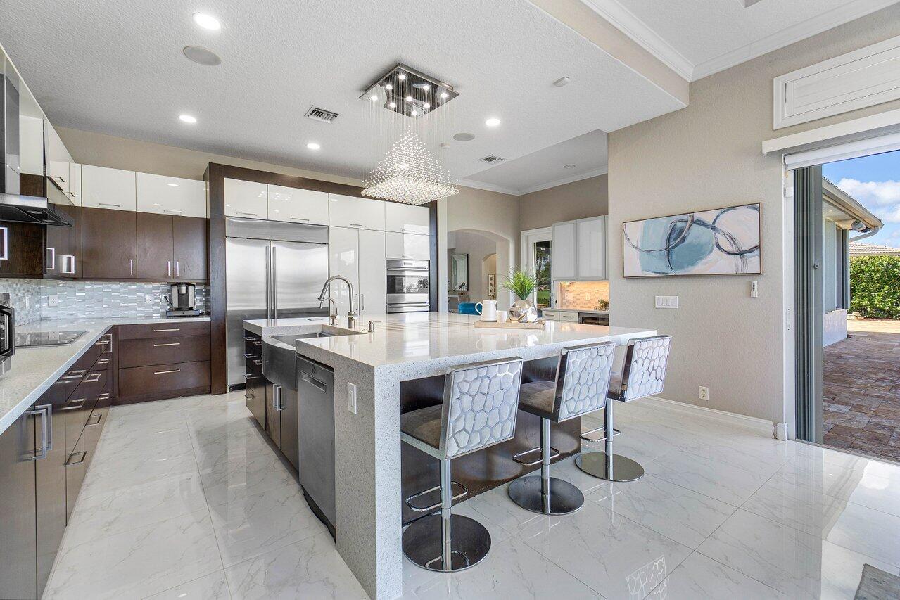 7671 NW 116th Lane