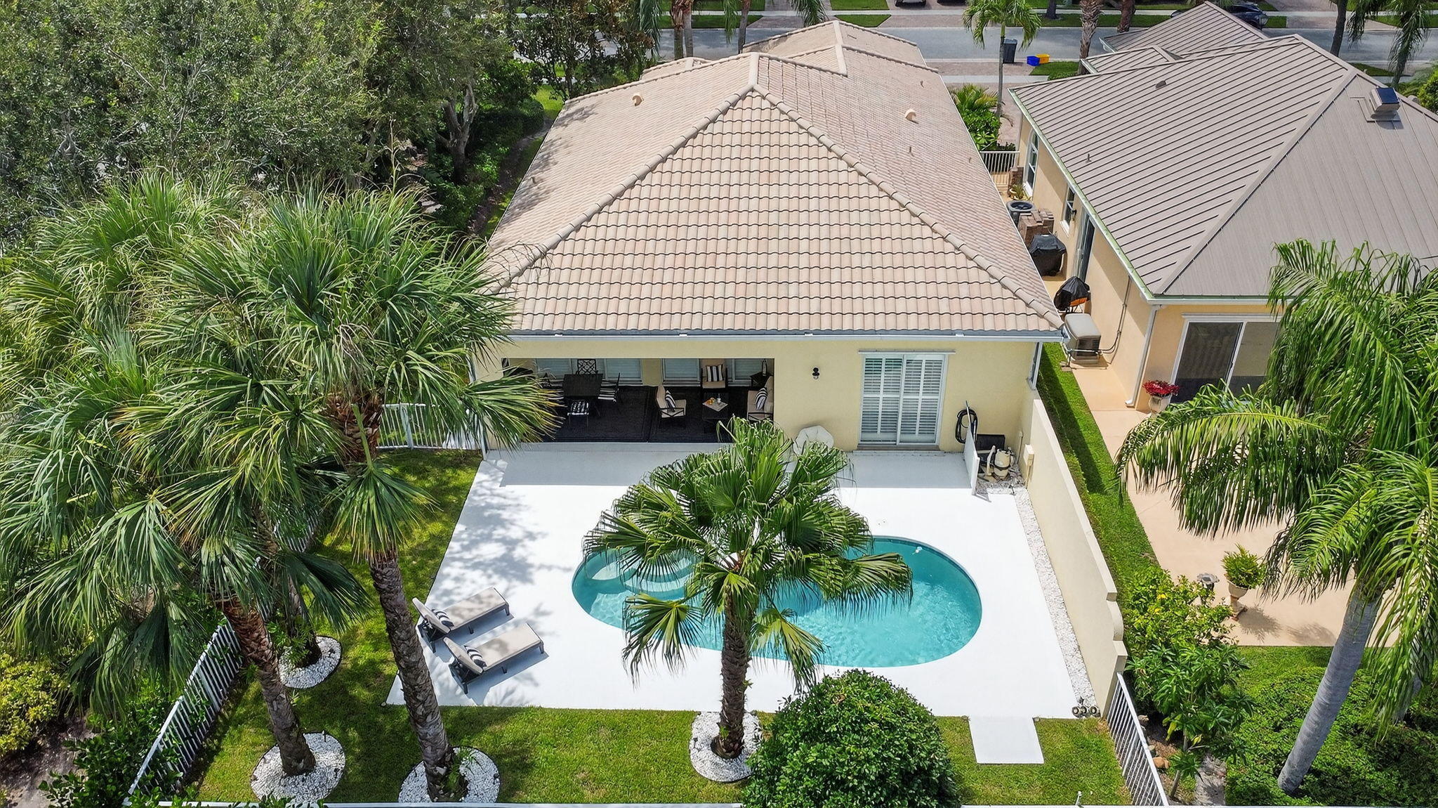 8015 Laborie Lane