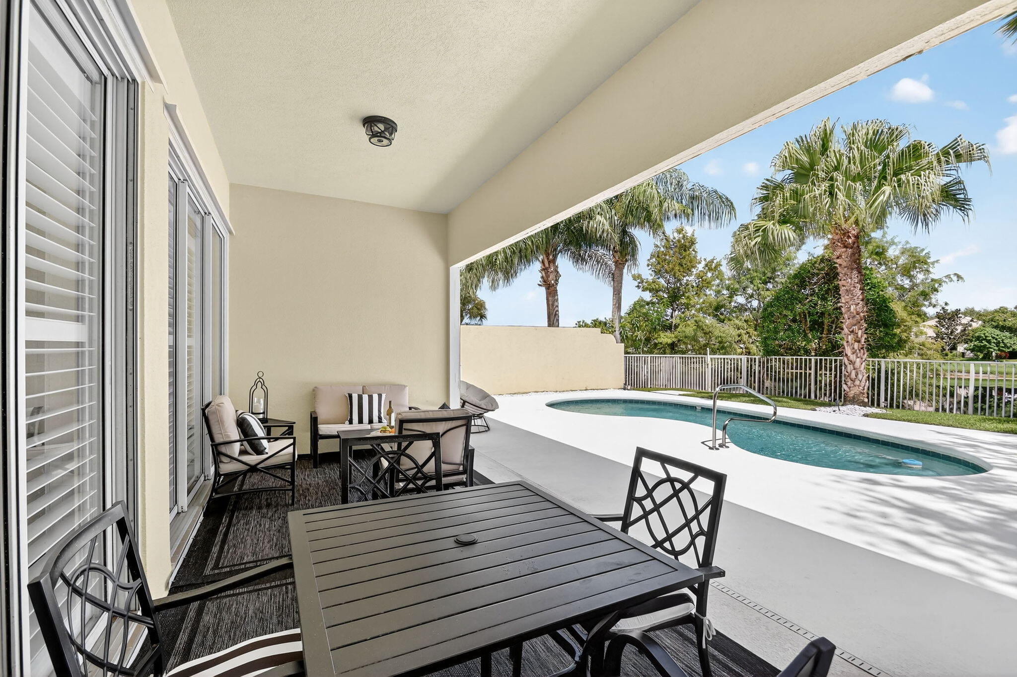 8015 Laborie Lane