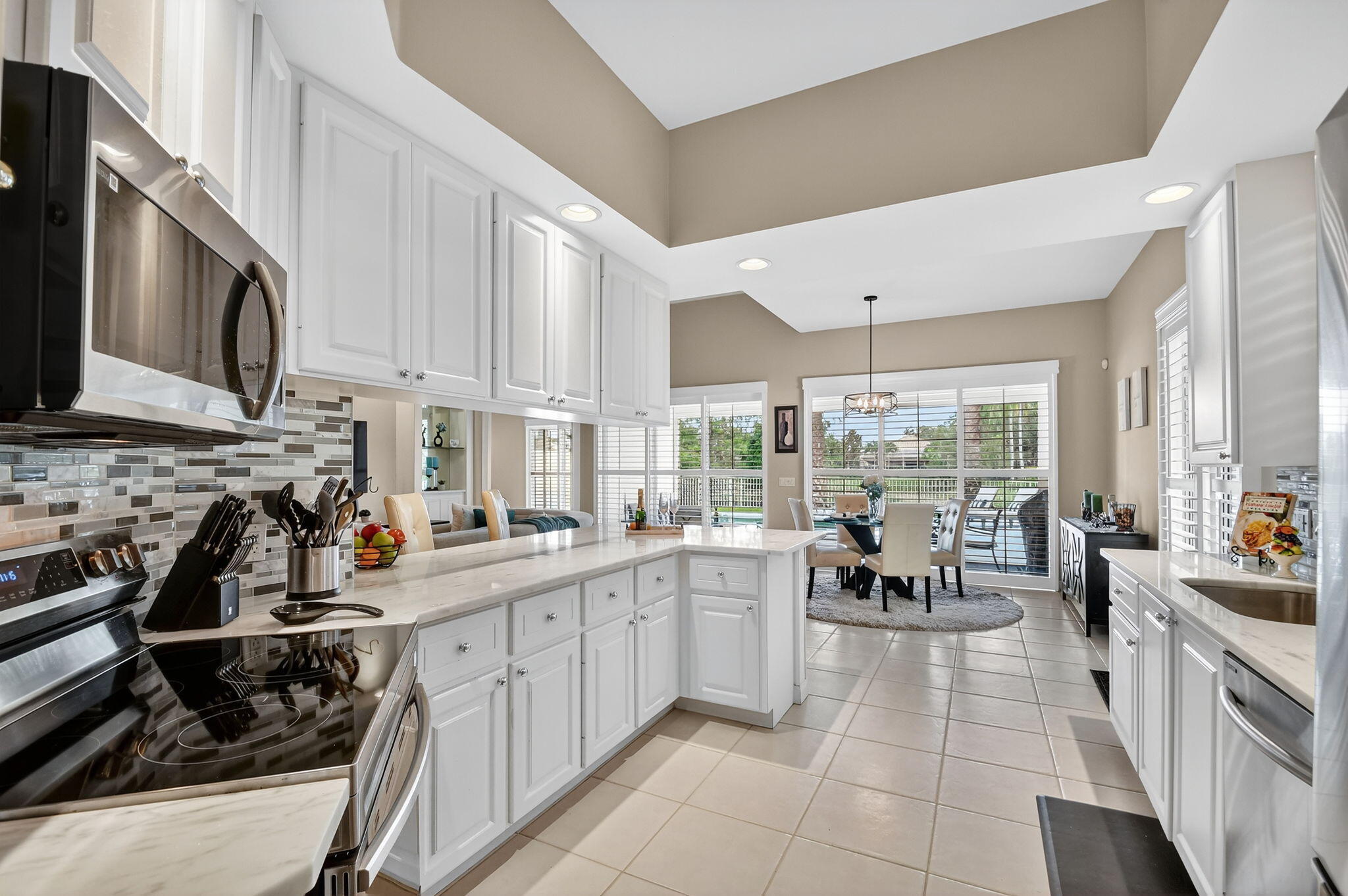 8015 Laborie Lane