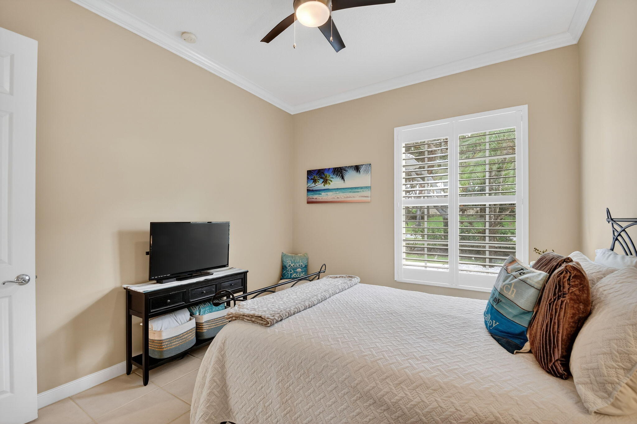 8015 Laborie Lane