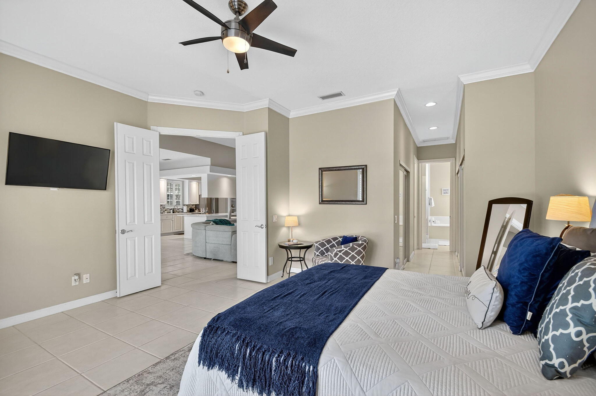 8015 Laborie Lane