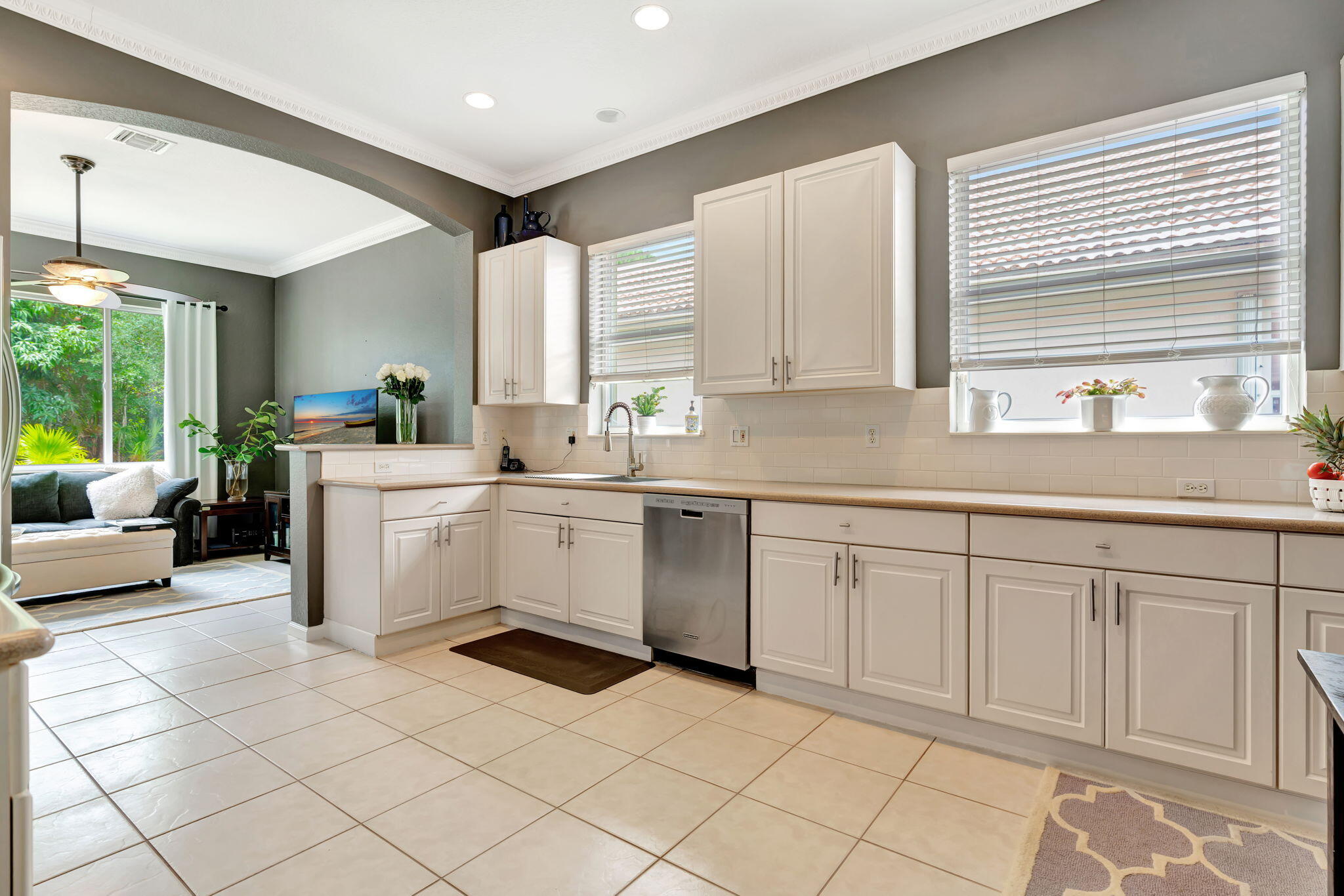 9132 Bay Harbour Circle