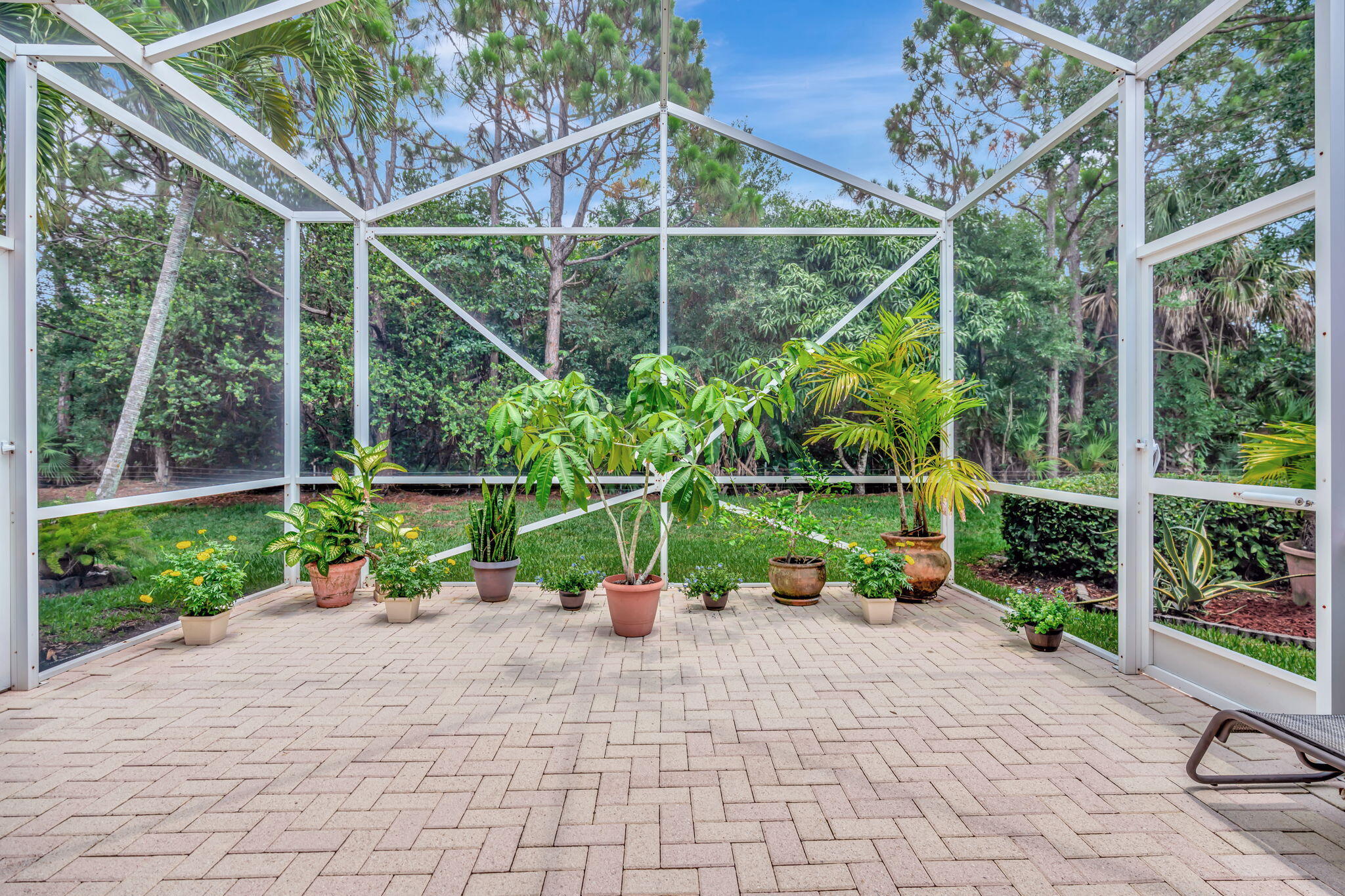 9132 Bay Harbour Circle