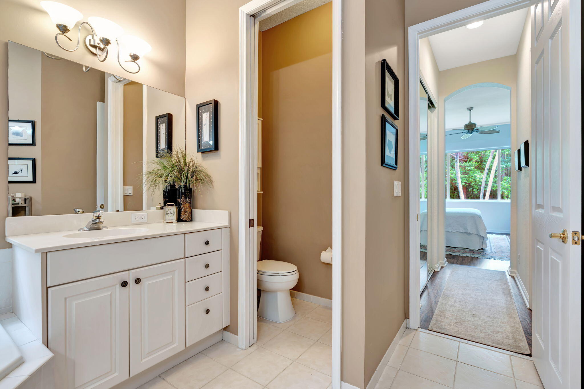 9132 Bay Harbour Circle