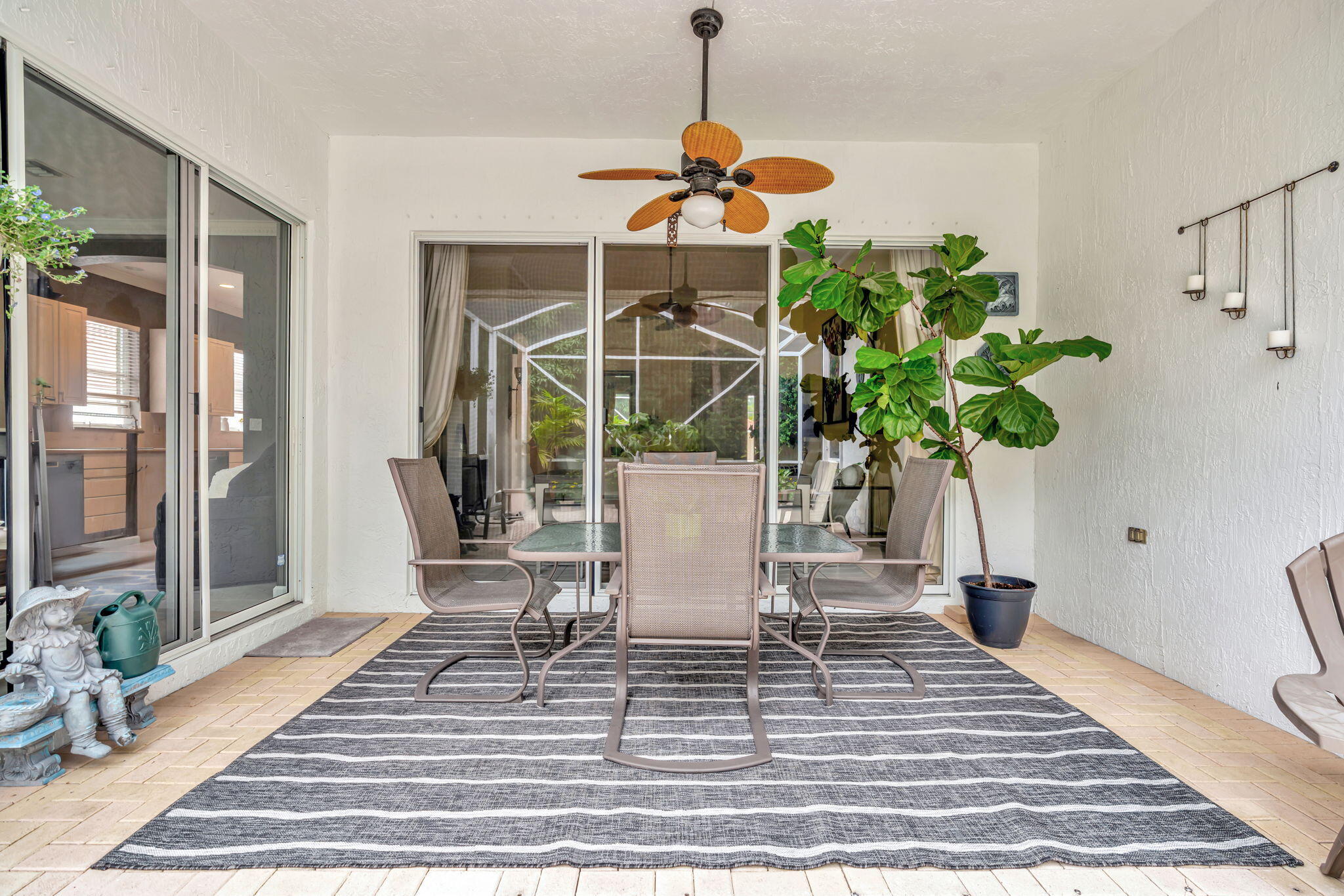 9132 Bay Harbour Circle