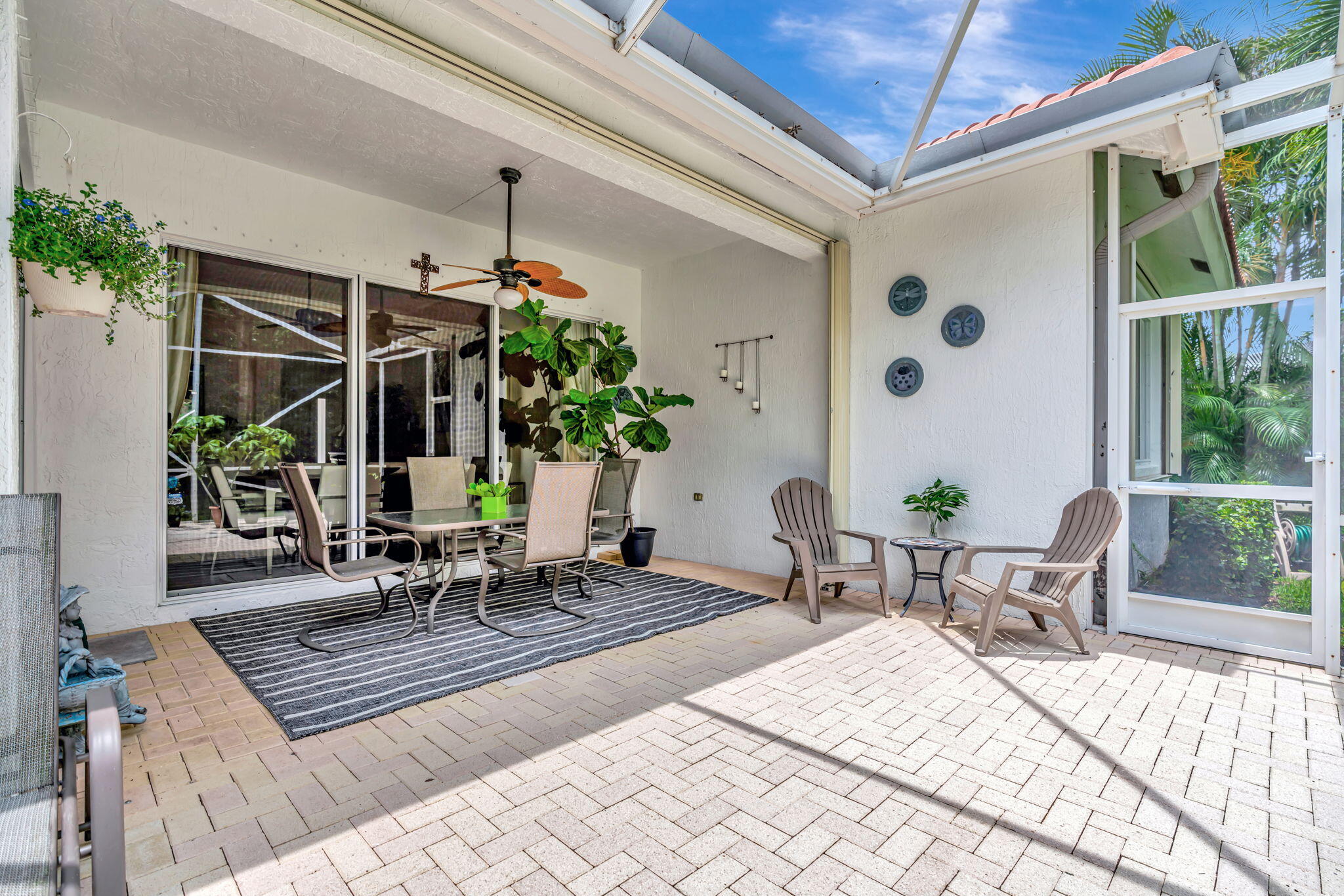 9132 Bay Harbour Circle