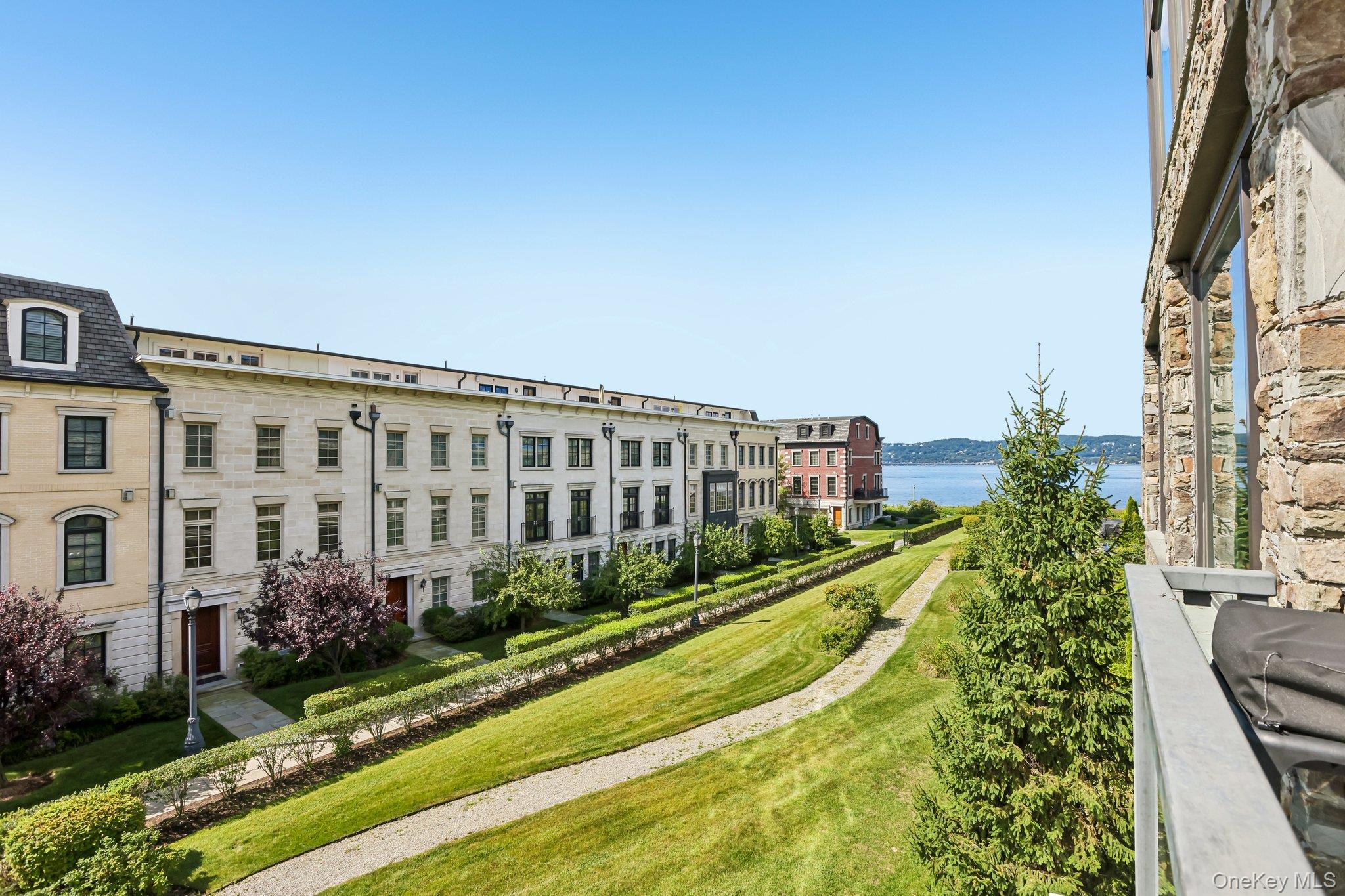 16 Rivers Edge Drive Unit: 310