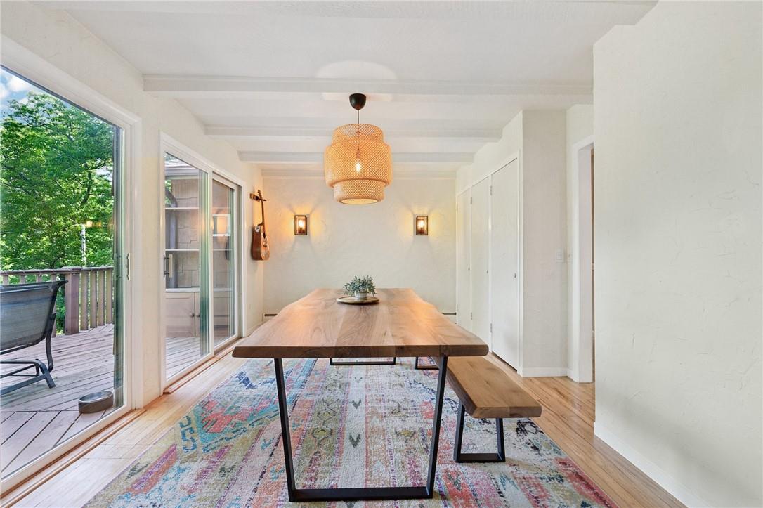 8 Oak Tree Drive