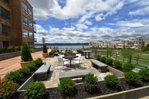 11 River Street Unit: 401