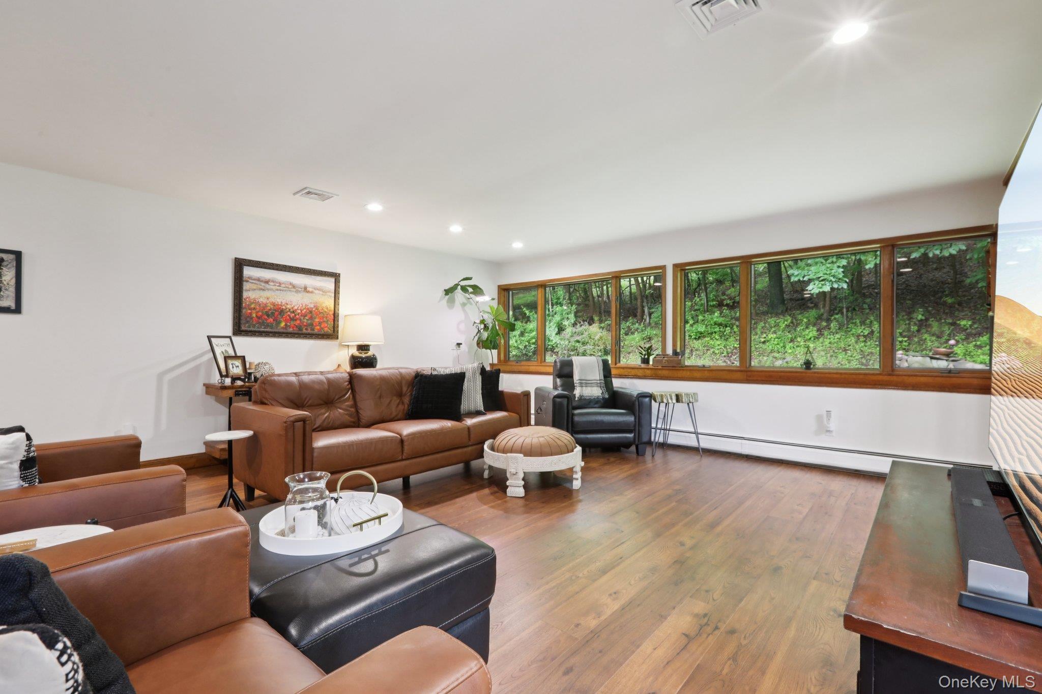 10 Mountain Brook Road
