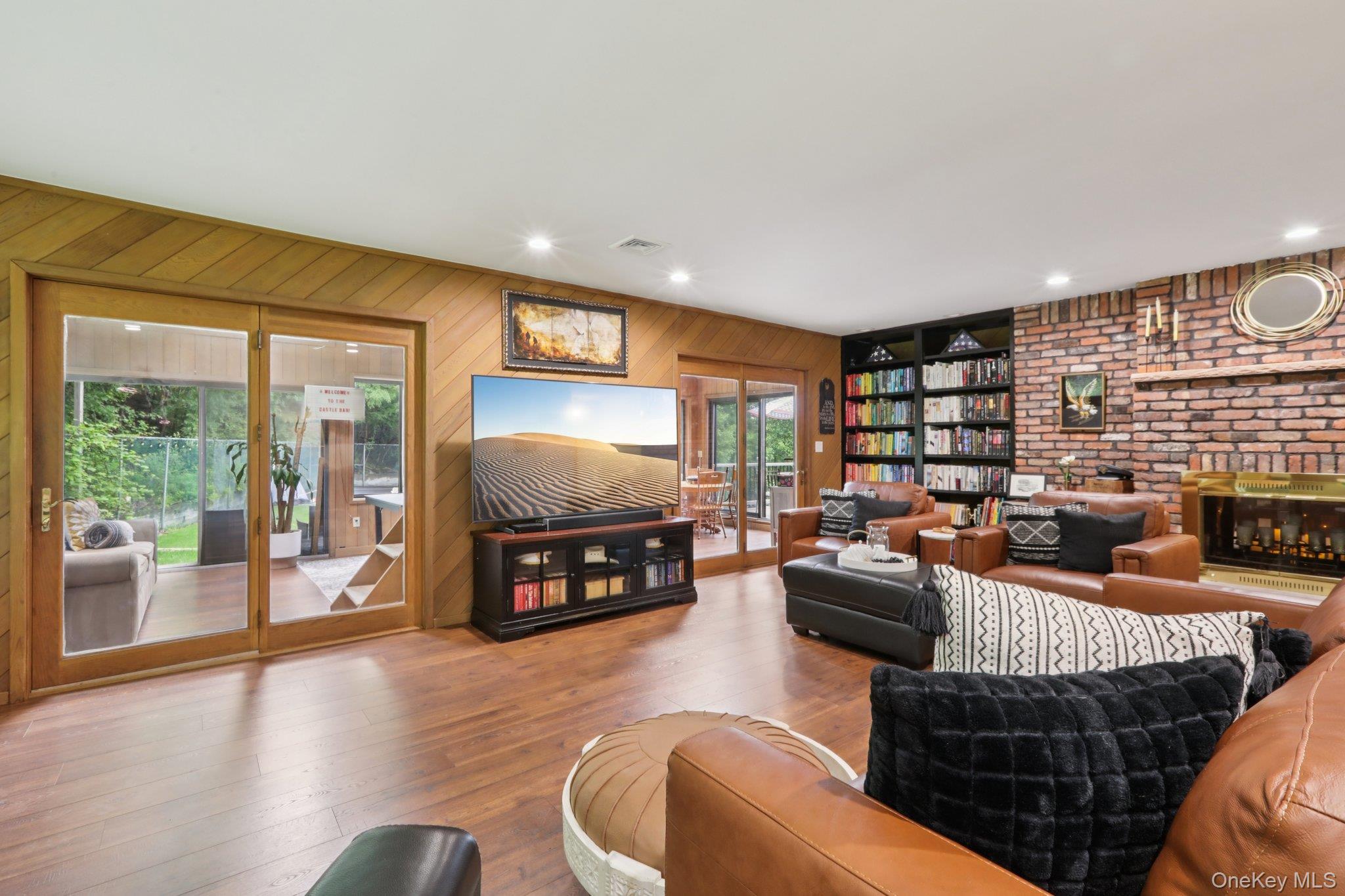 10 Mountain Brook Road