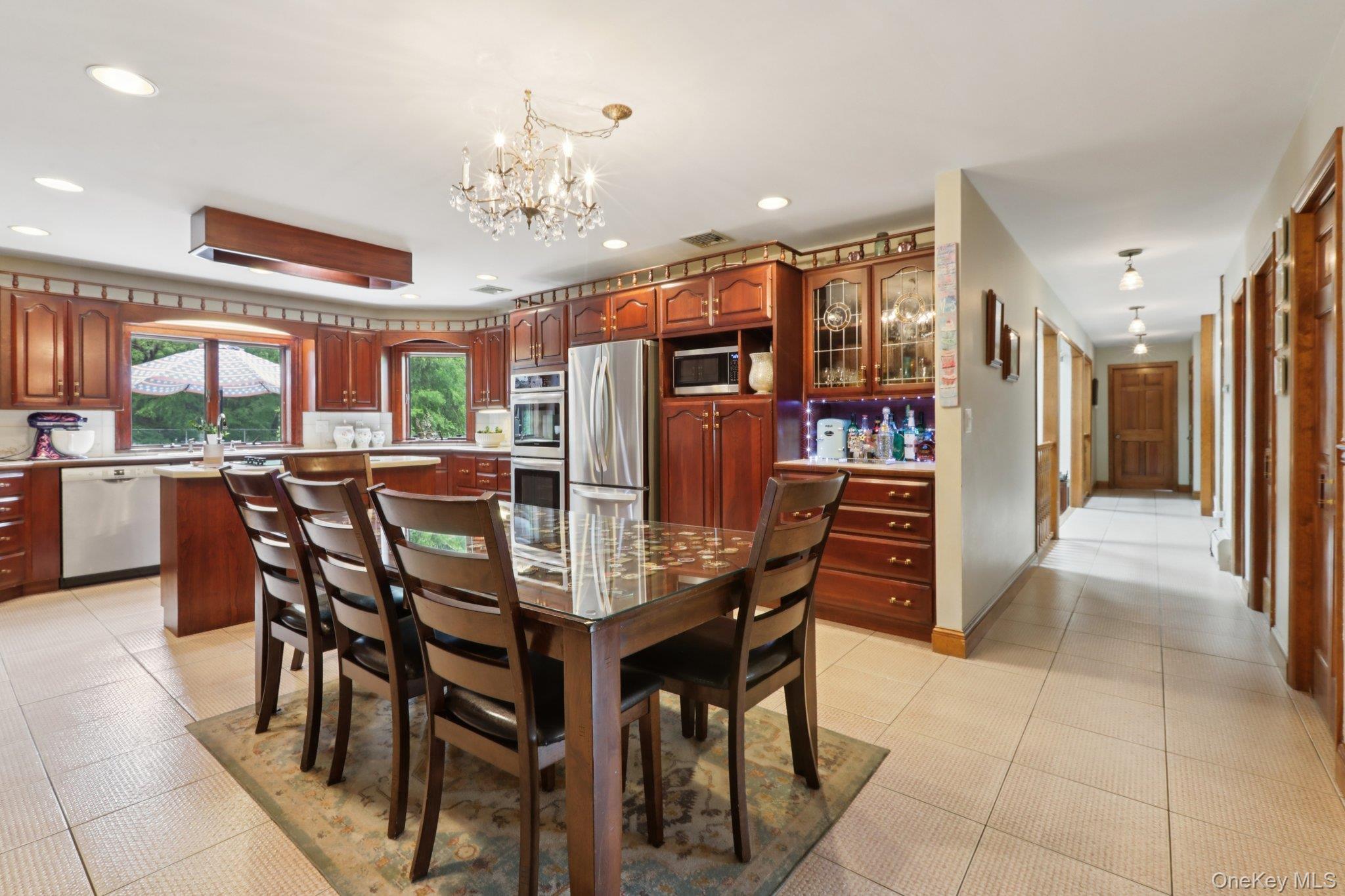 10 Mountain Brook Road