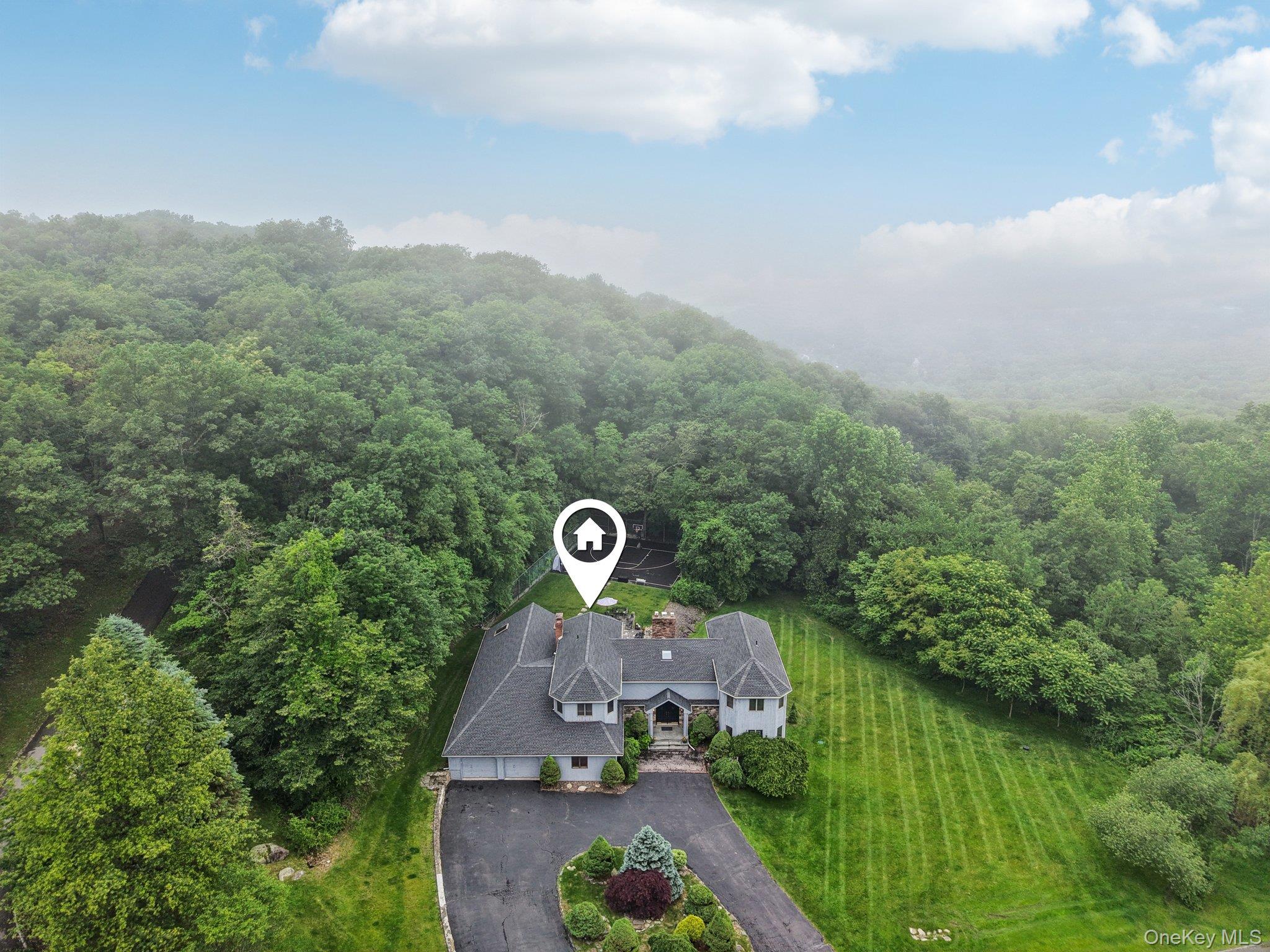 10 Mountain Brook Road