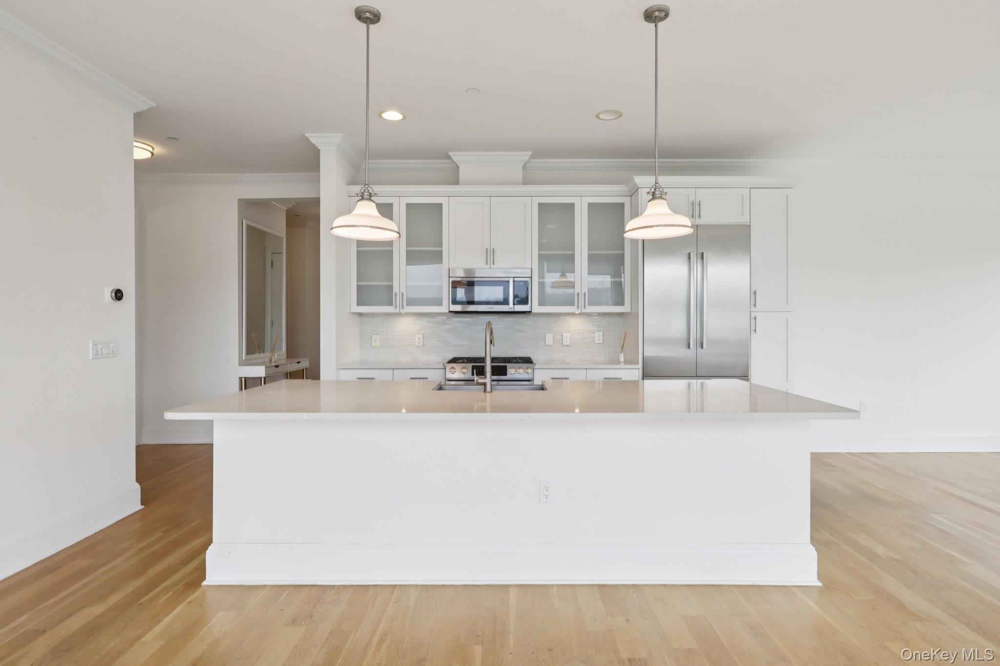 11 River Street Unit: 201