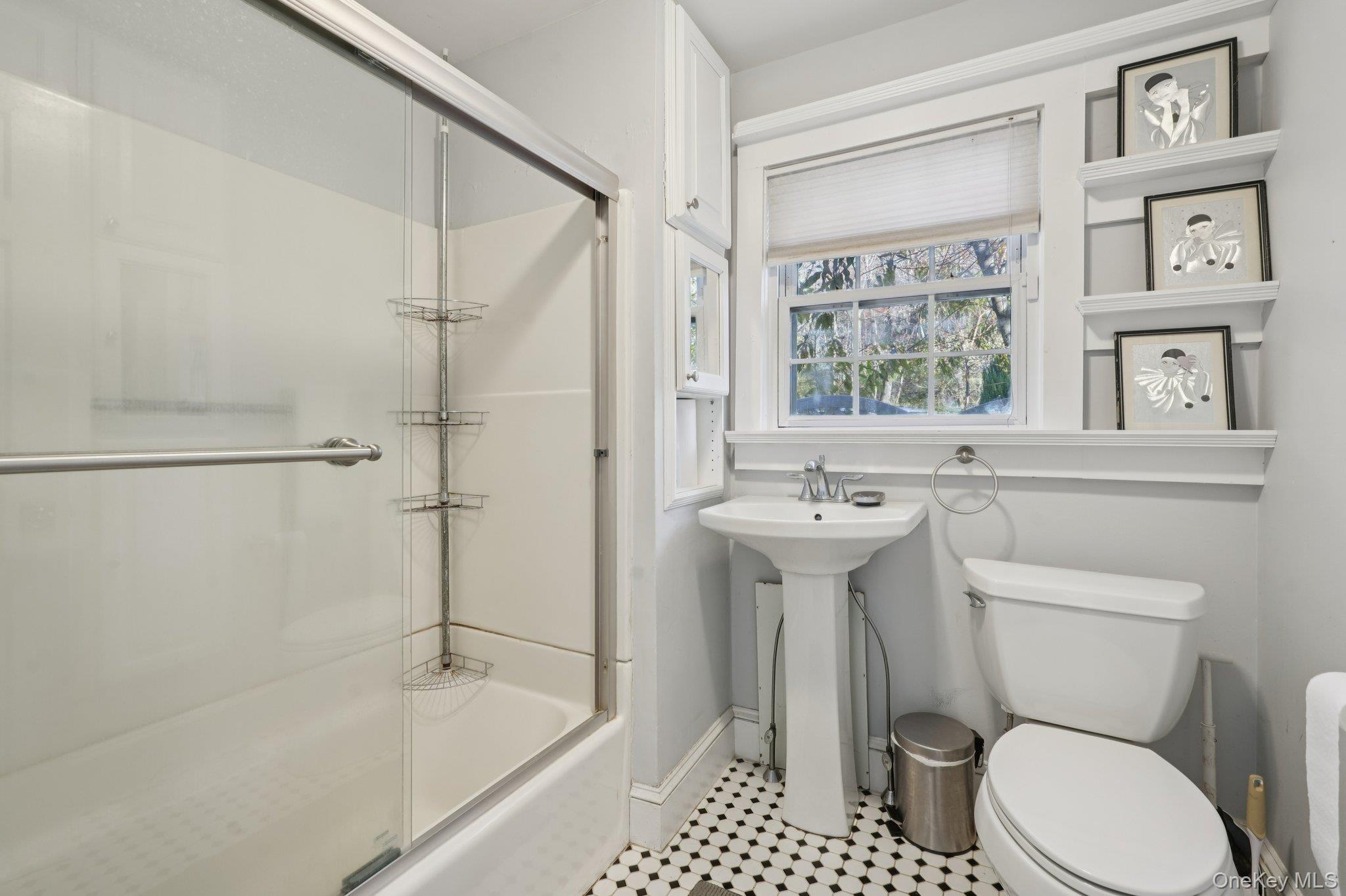 43 Meeting House Road