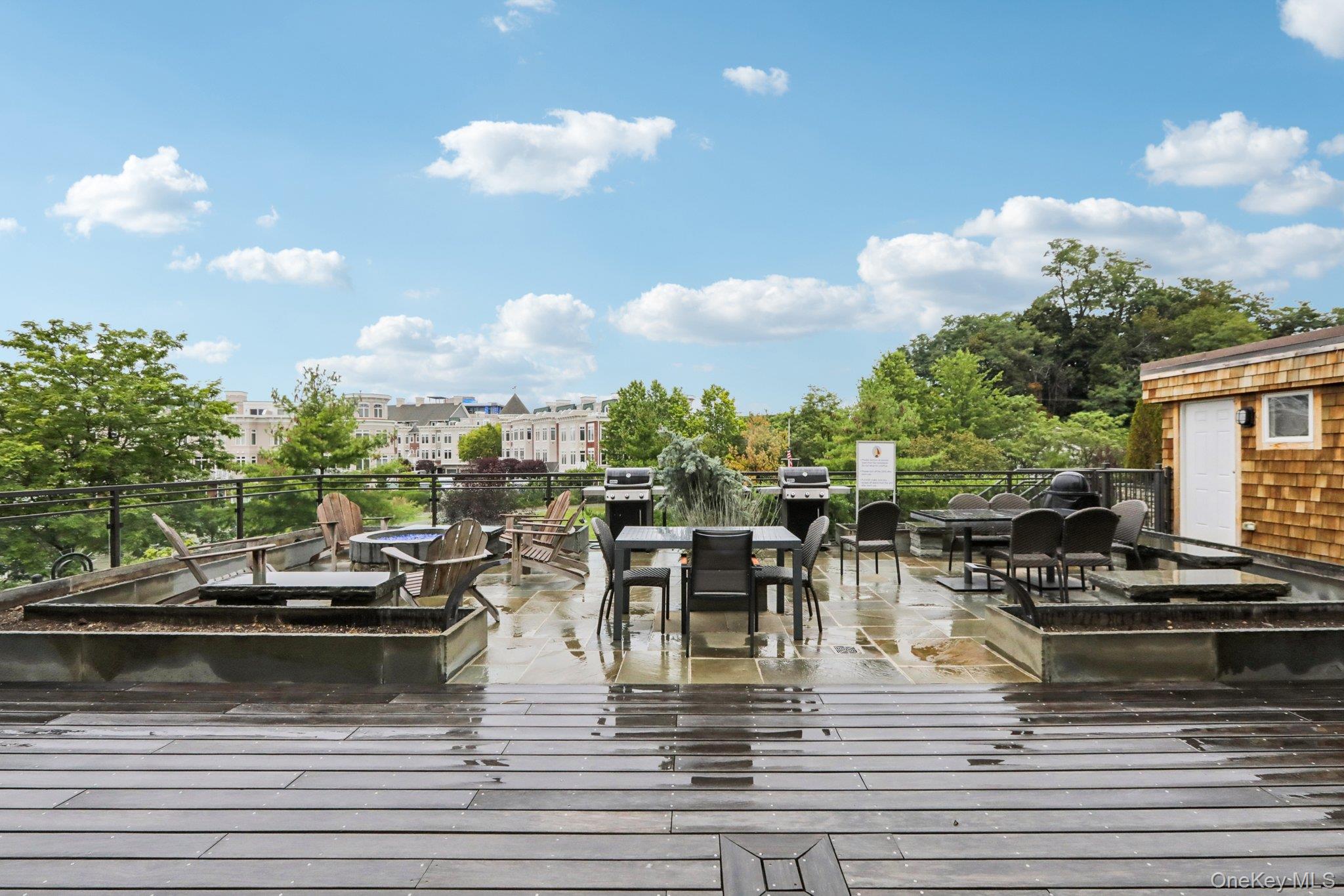 11 River Street Unit: 201