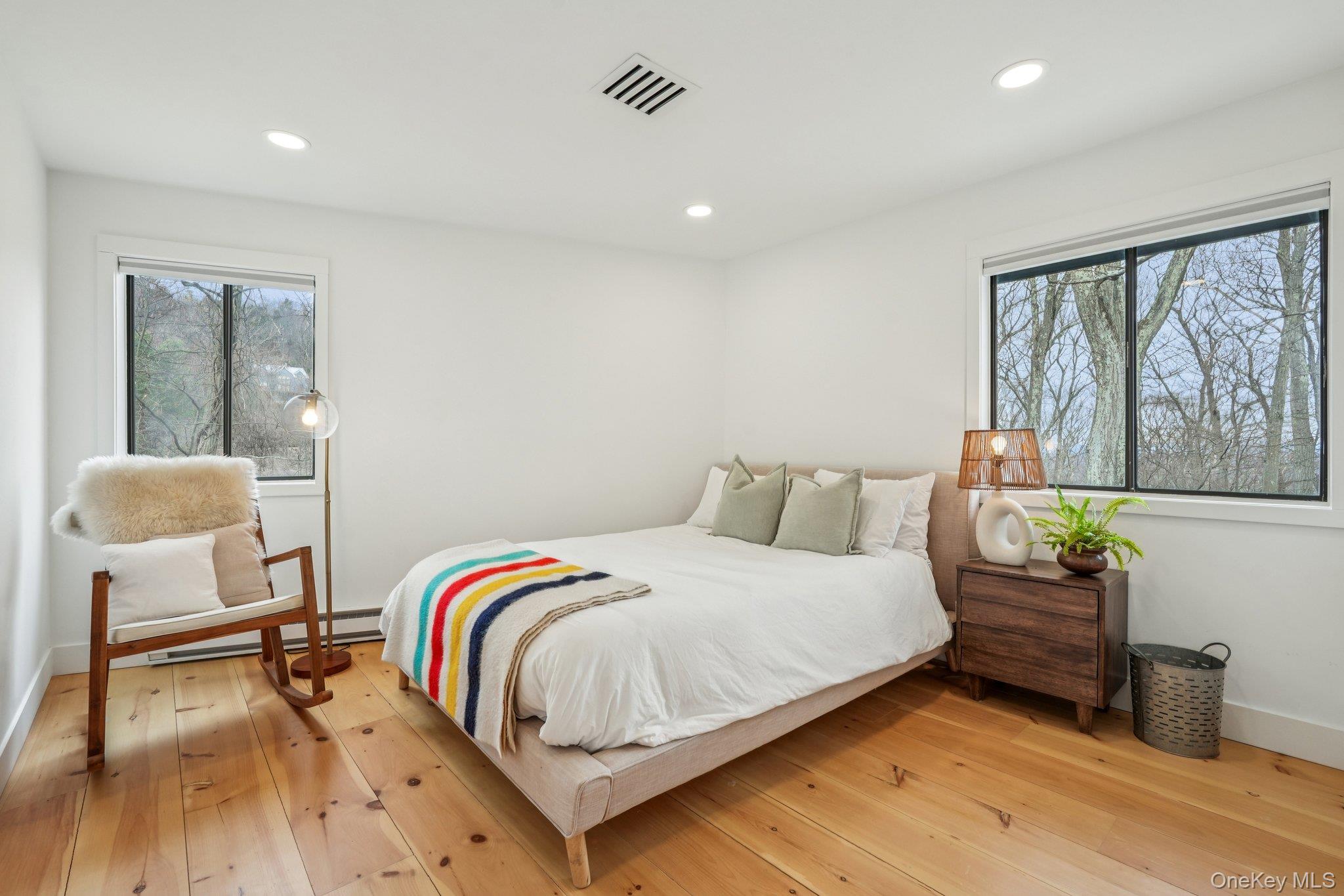 4 Mountain Brook Road