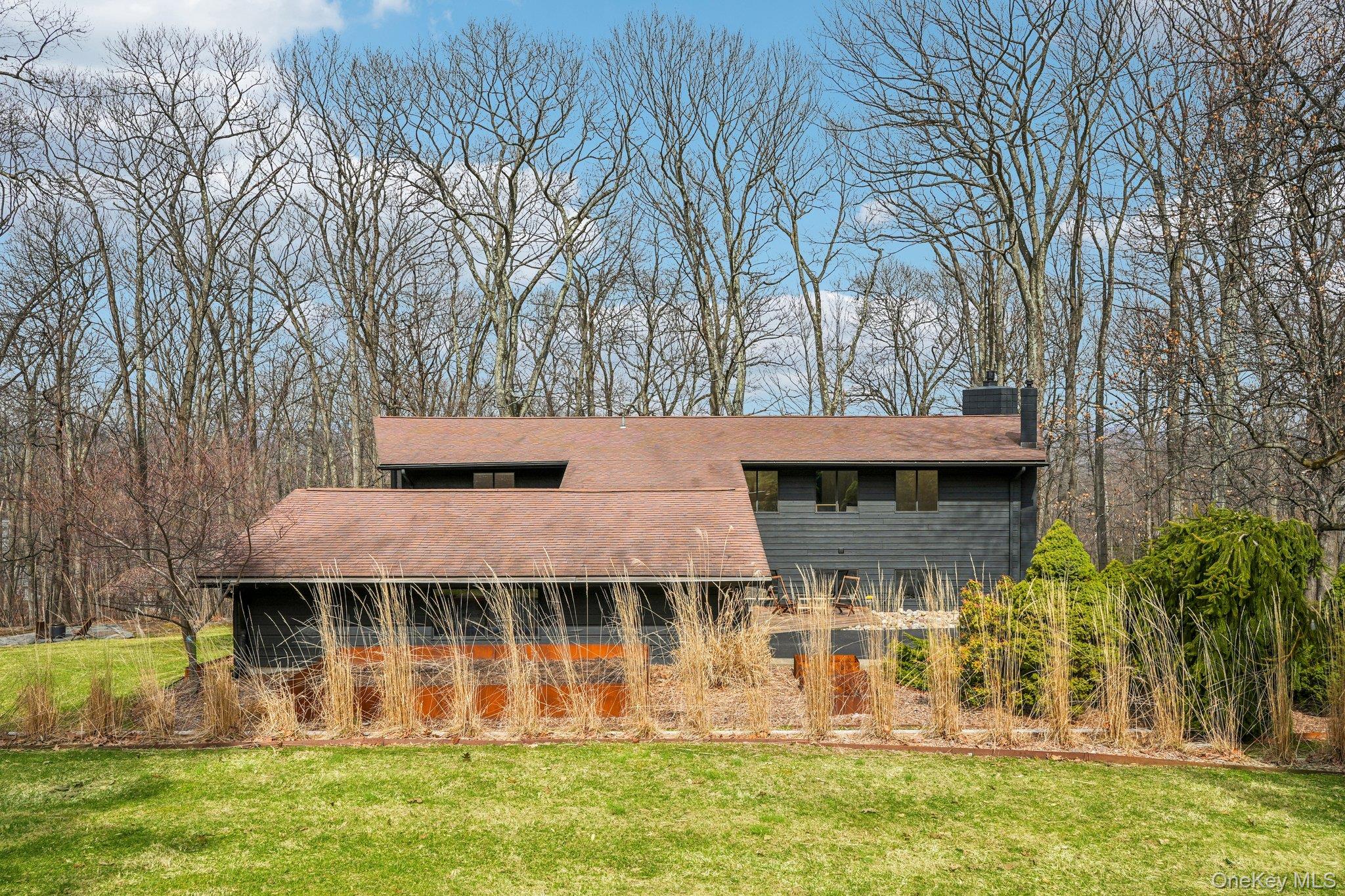 4 Mountain Brook Road