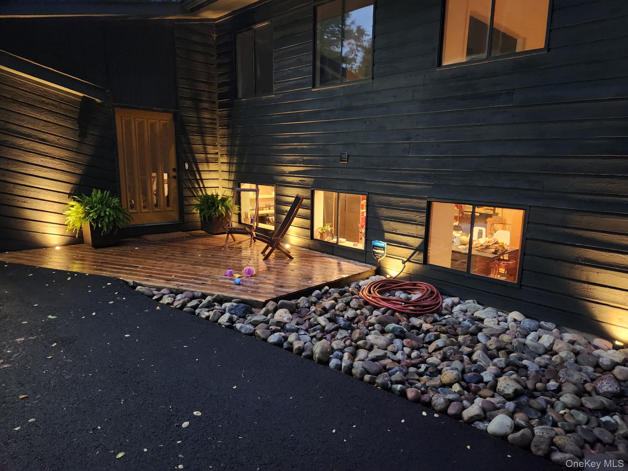 4 Mountain Brook Road