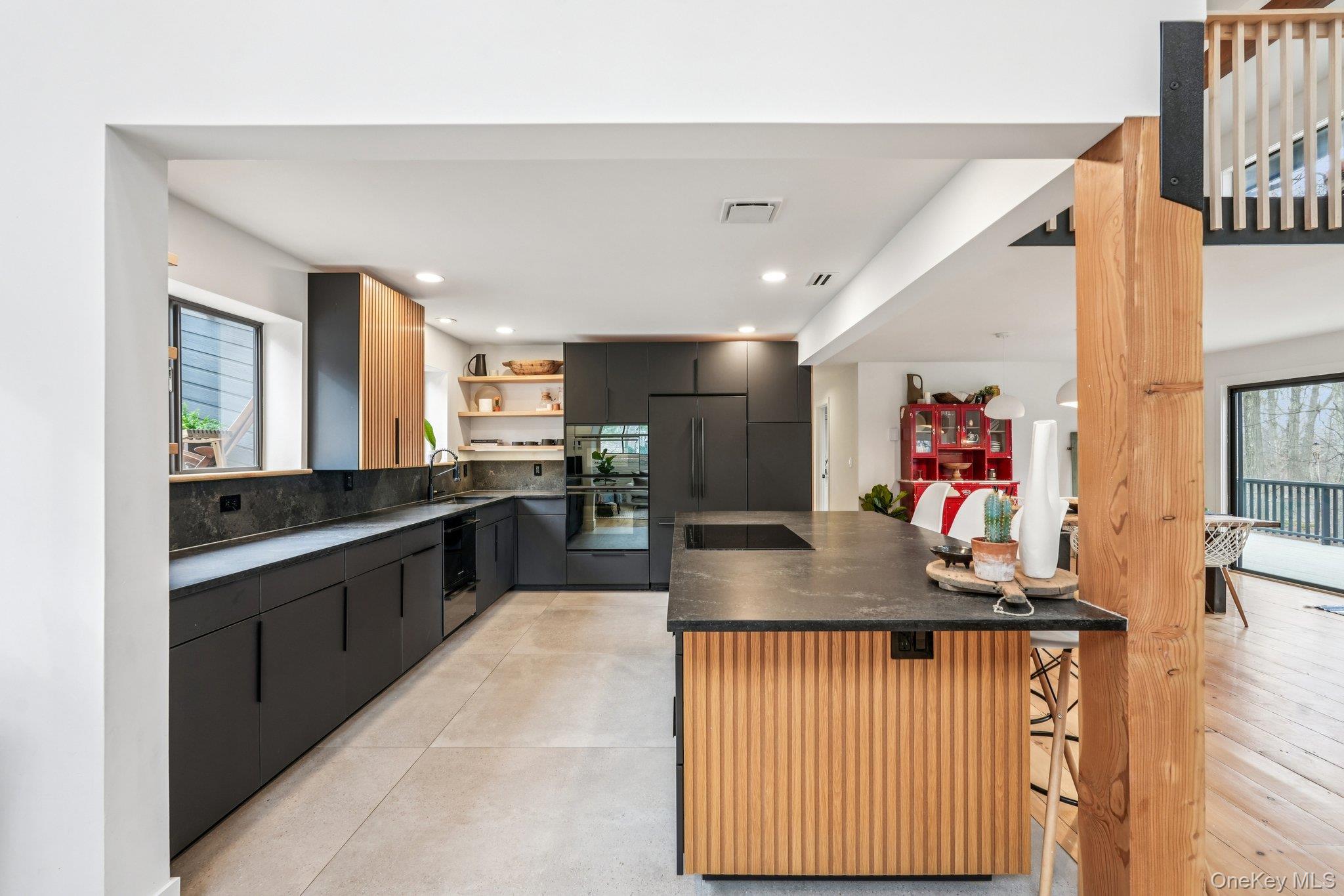 4 Mountain Brook Road