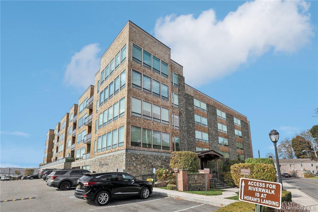 11 River Street # 401