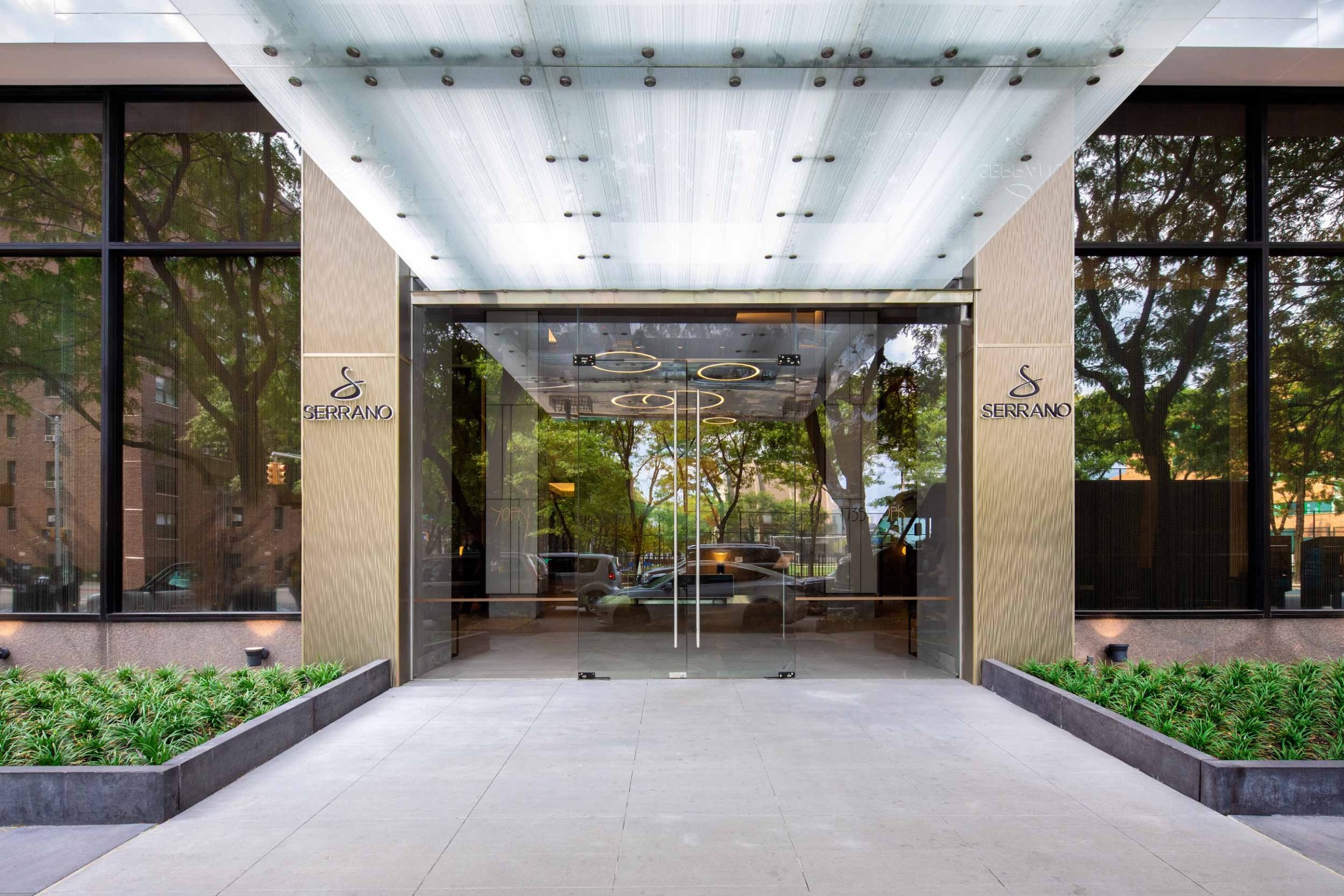 1735 York Avenue 12H