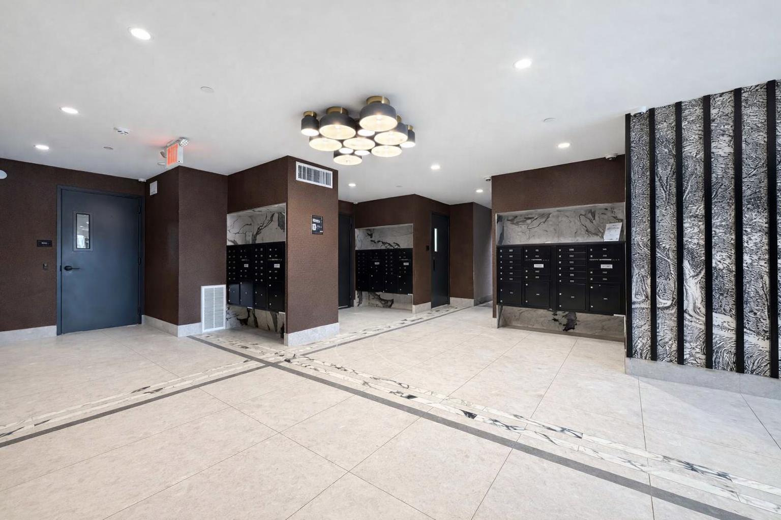 91 Bruckner Boulevard PH710