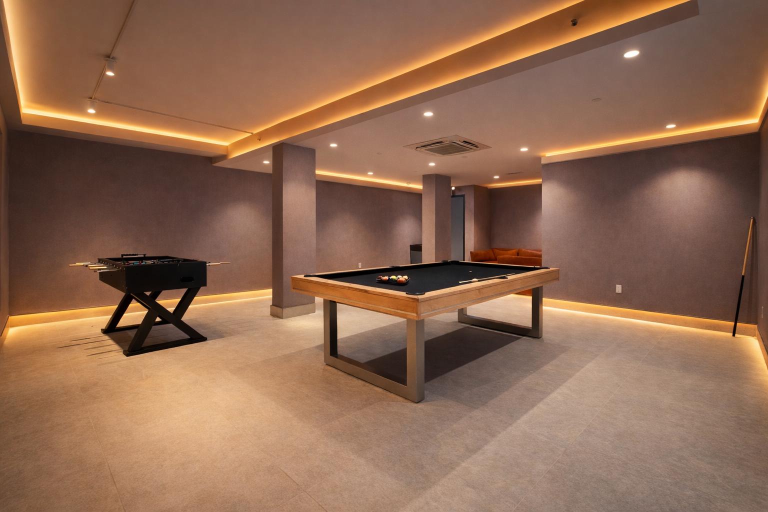 91 Bruckner Boulevard PH710