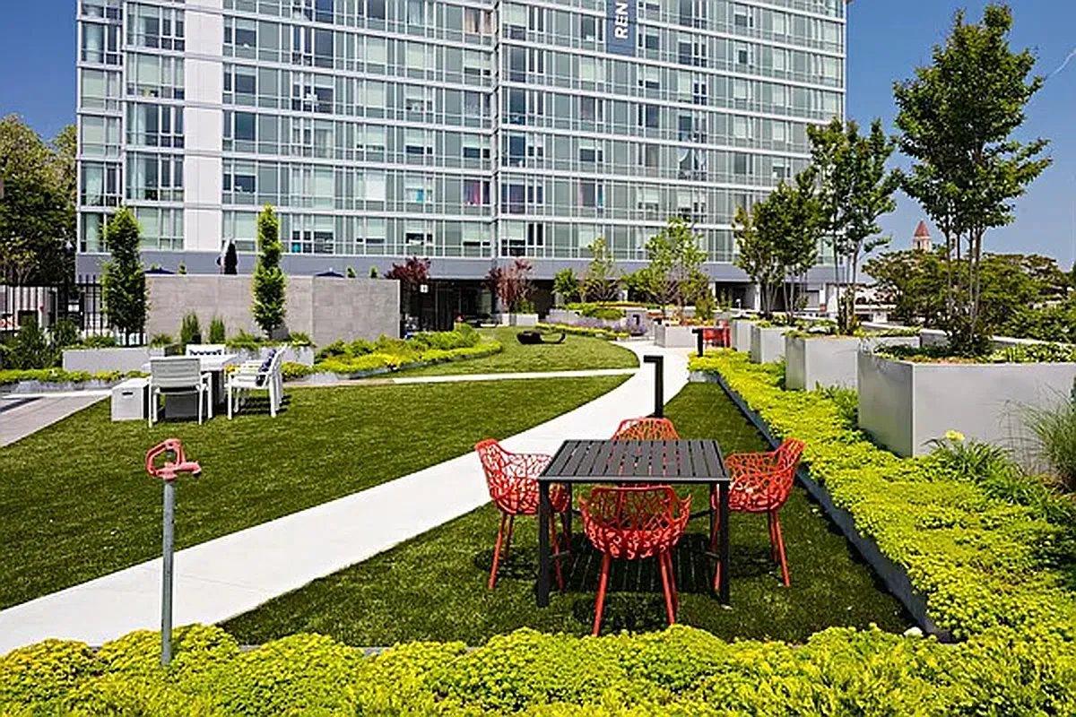 1524 Sheepshead Bay Road 7G