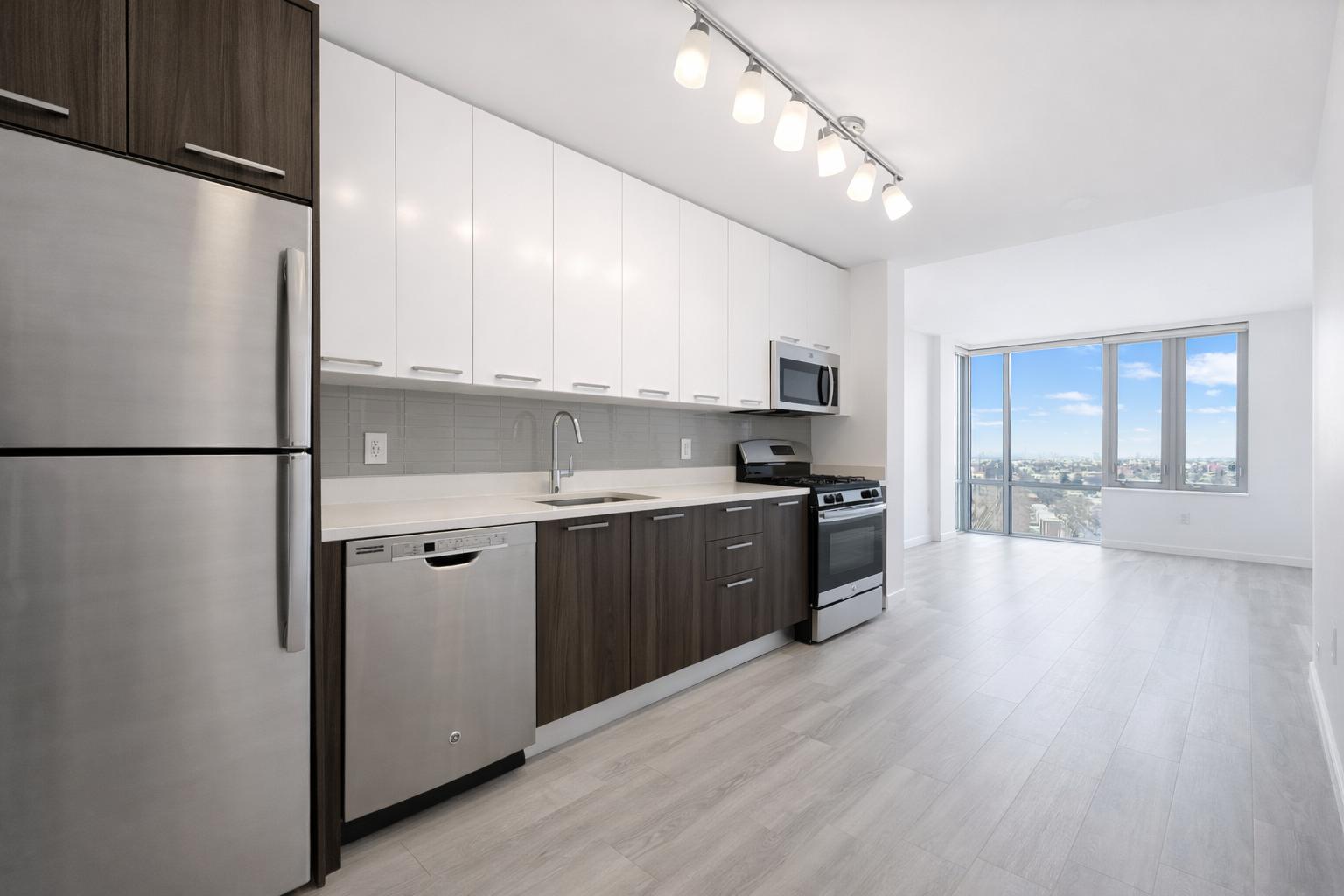 1524 Sheepshead Bay Road 14H