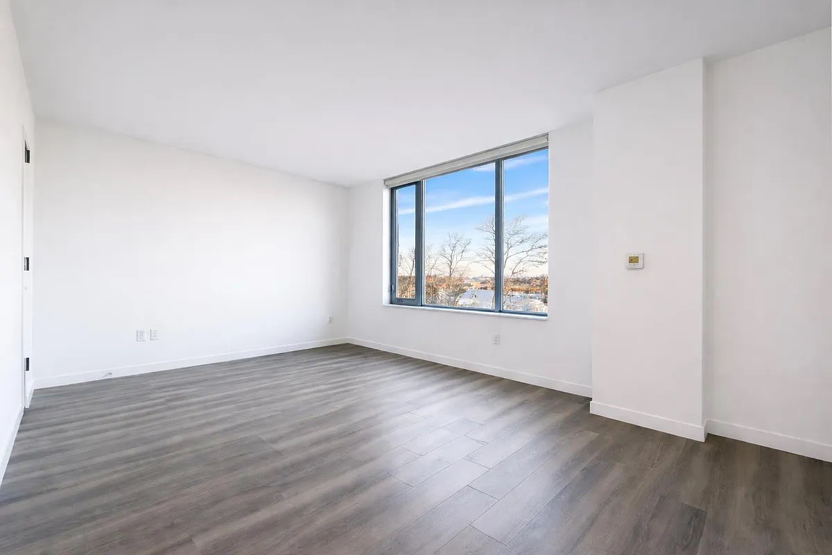 1524 Sheepshead Bay Road 15F