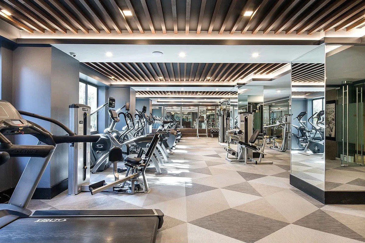 1735 York Avenue 17F